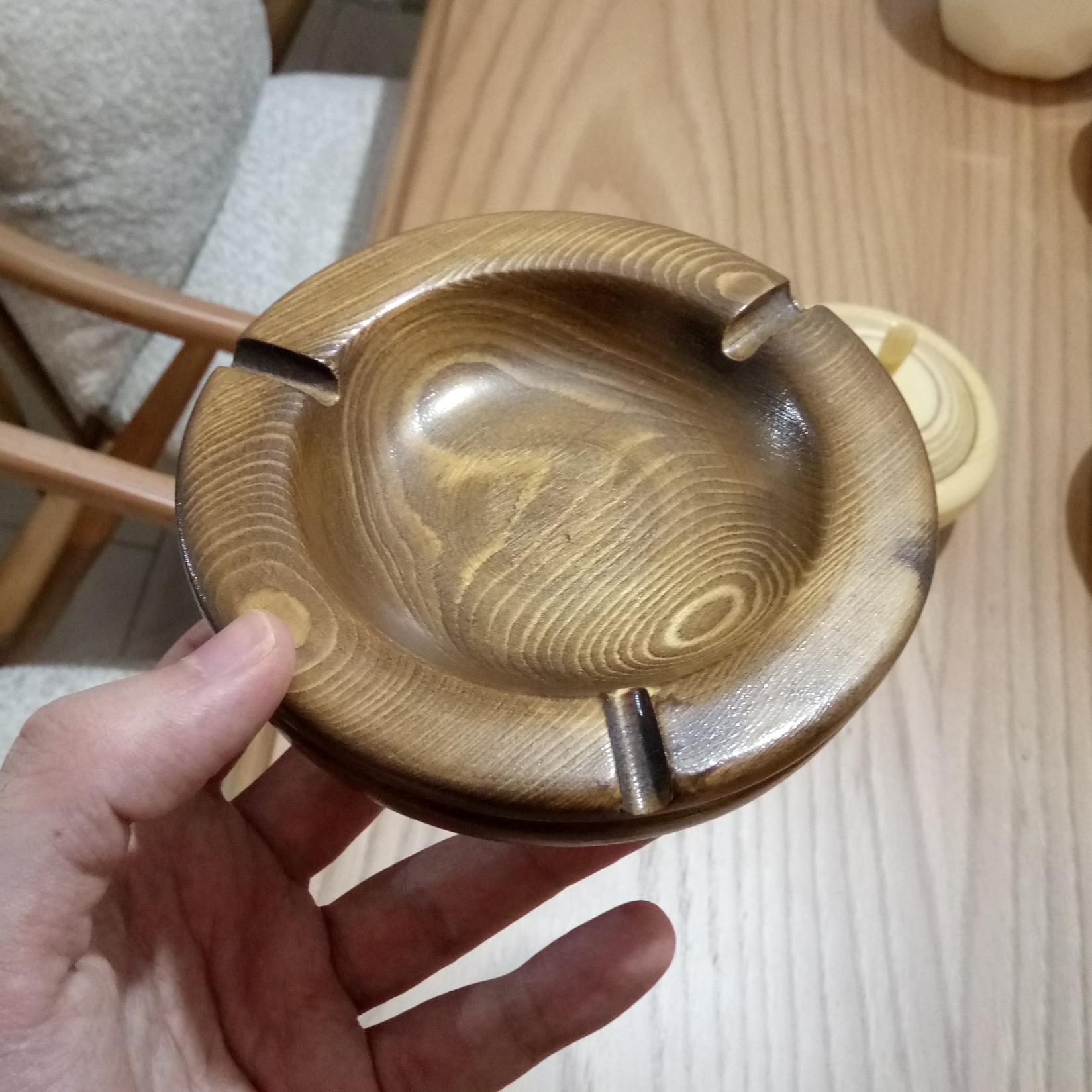 زیر سیگاری چوبی کلاسیک (چوب نراد) نو