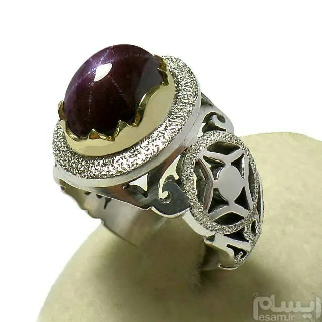 یاقوت استار طبیعی