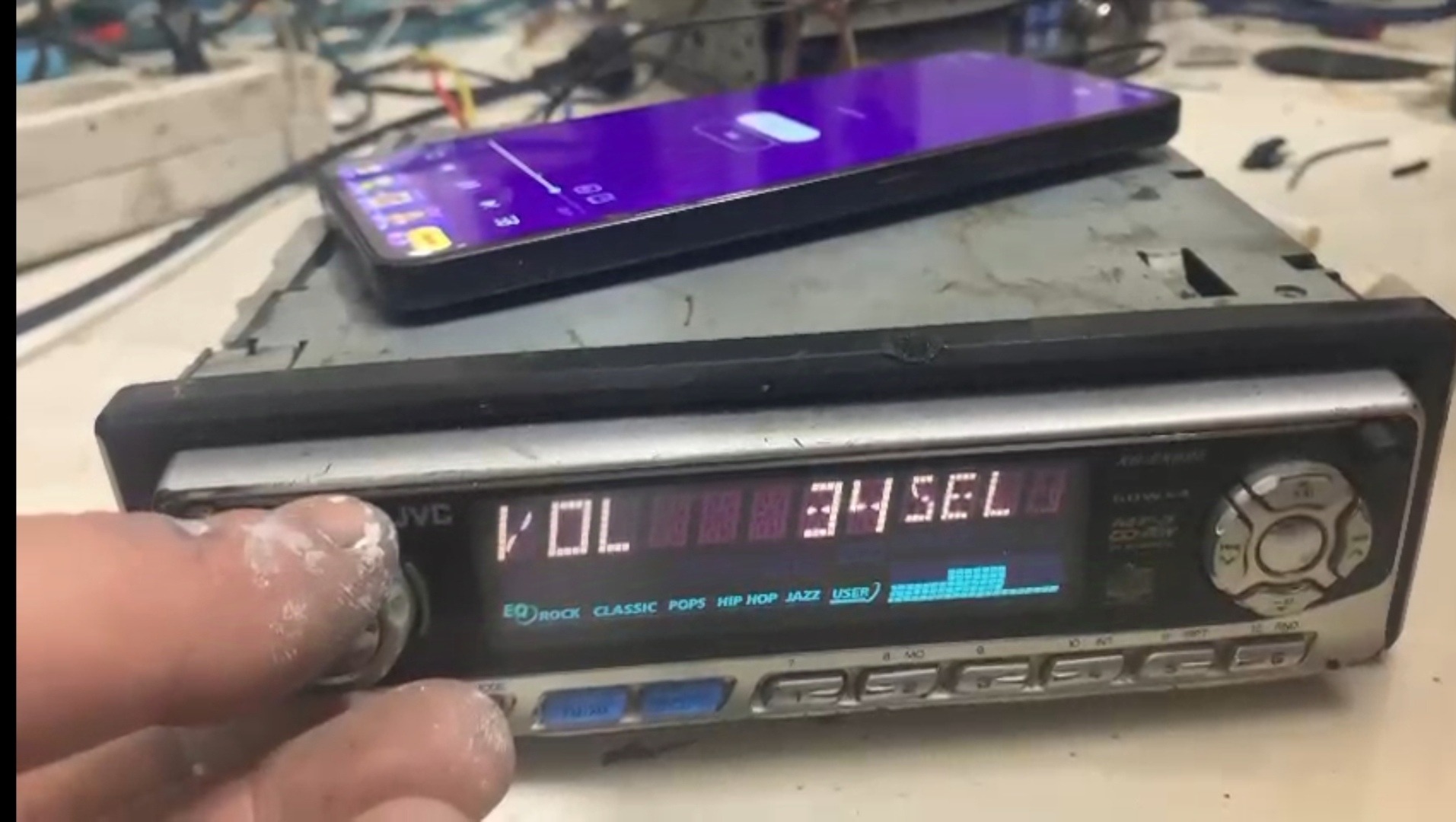 پخش 6خروجی jvc پر قدرت و خروجی ساب