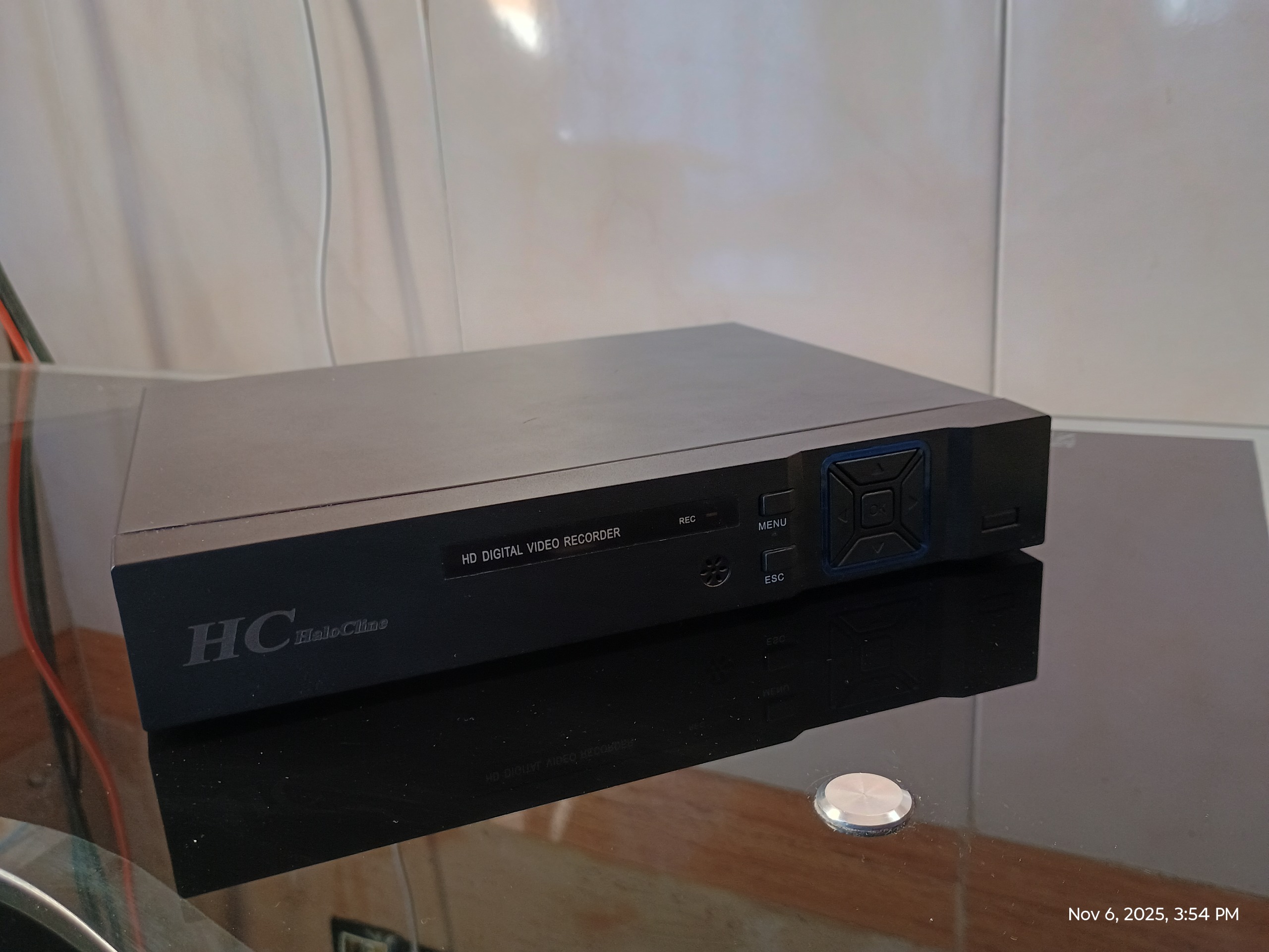 دستگاه ضبط کننده DVR 8 کانال