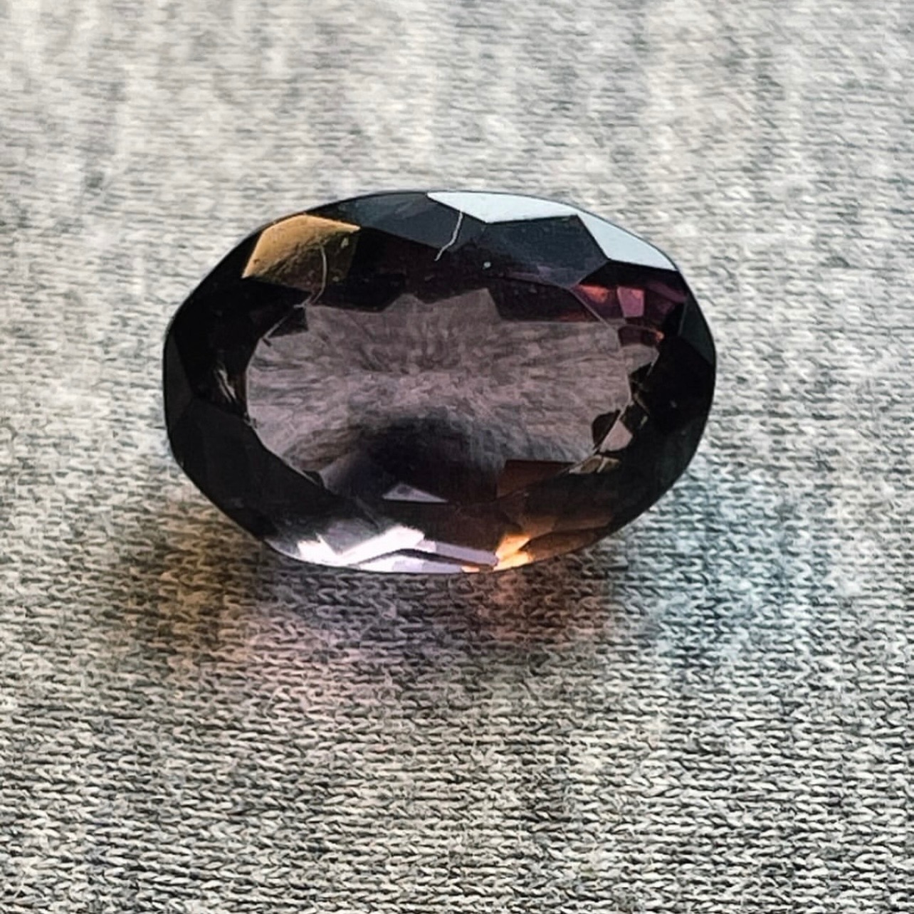 جواهر آمیتیست طبیعی آفریقایی