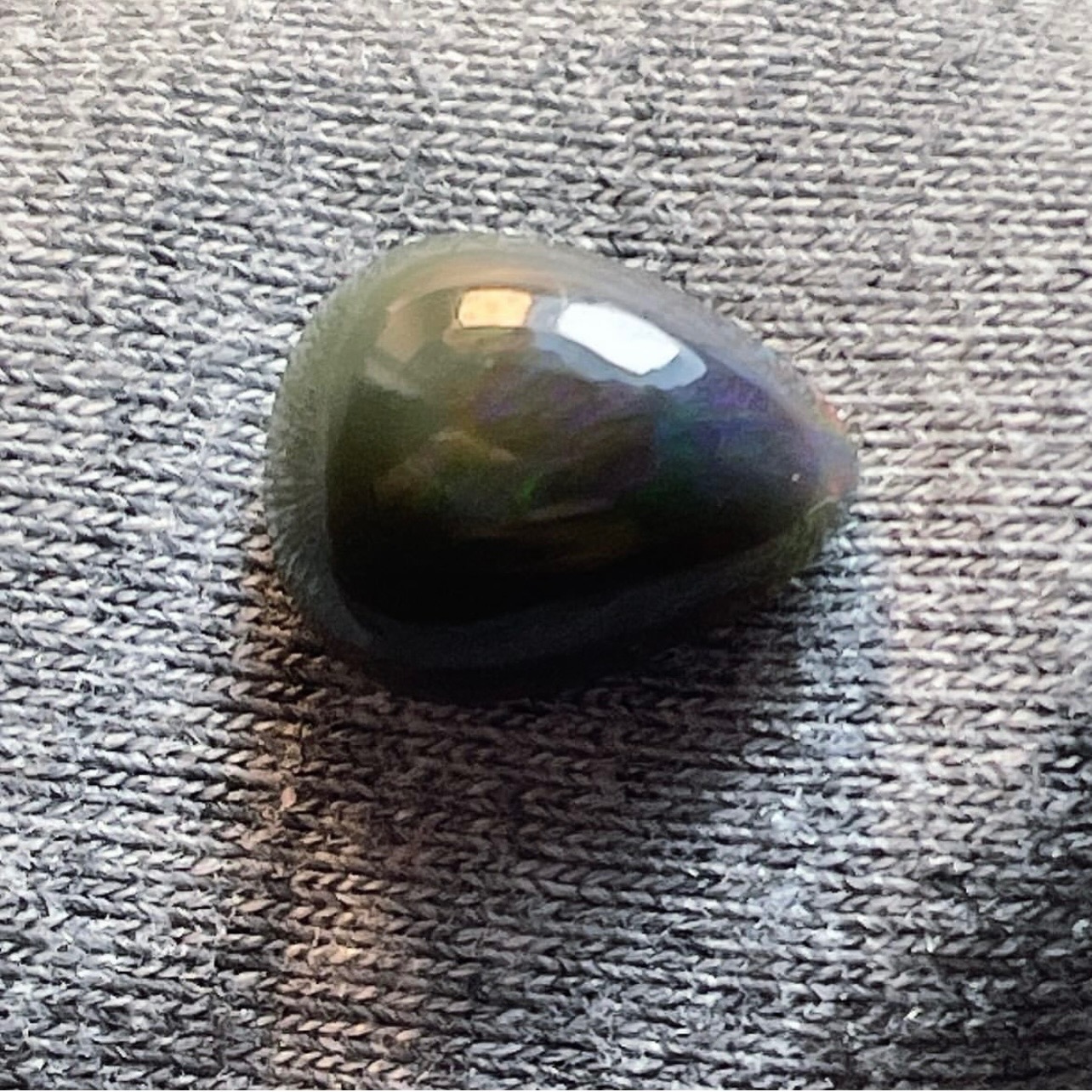 اپال استرالیایی معدنی