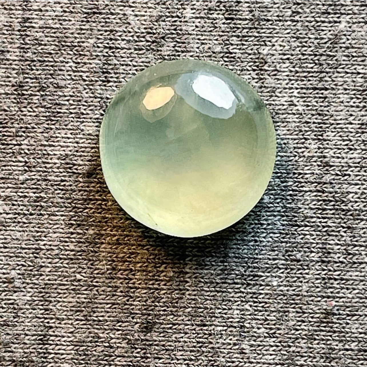 جواهر پرهنیت طبیعی رتایل دار