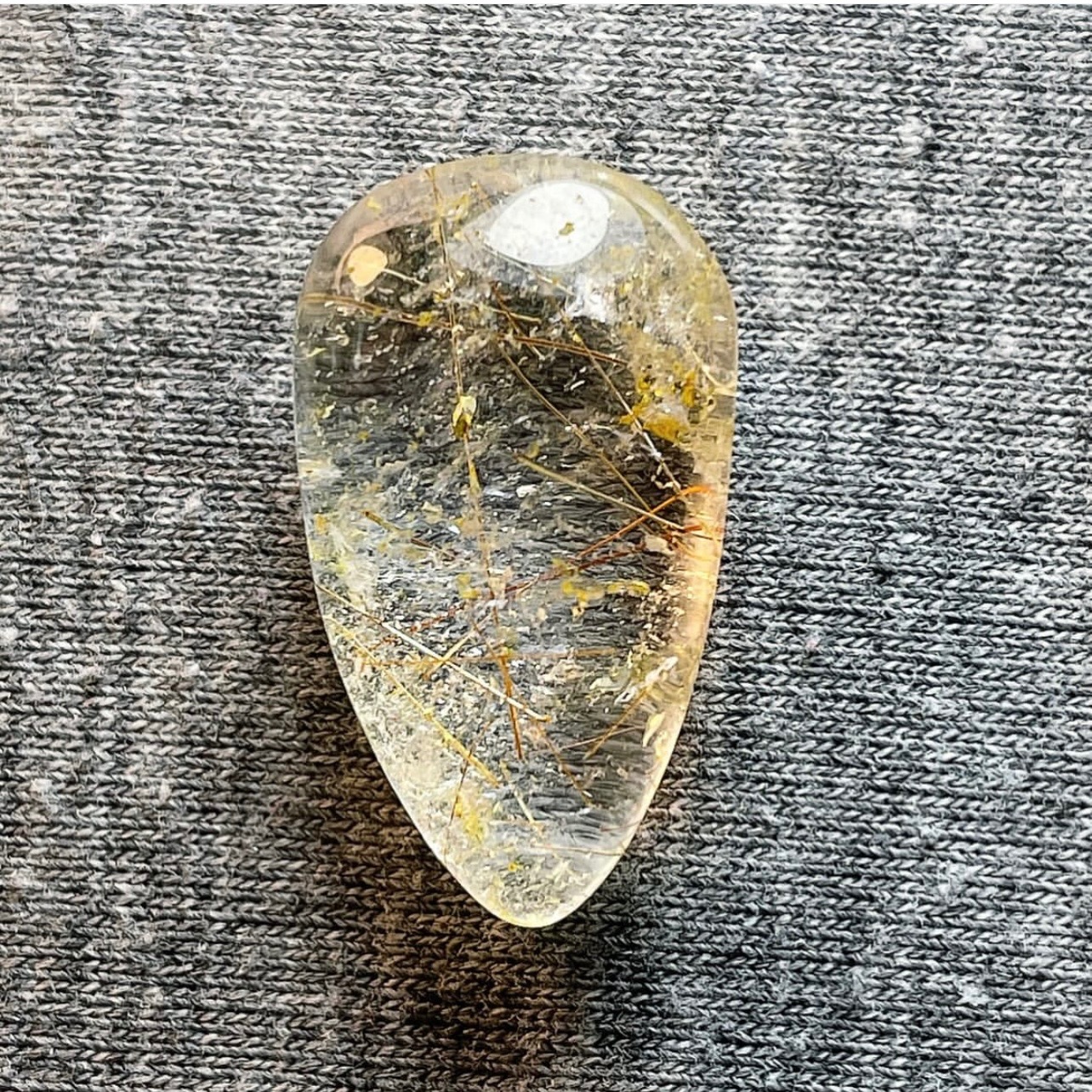 دُر مویین طلایی