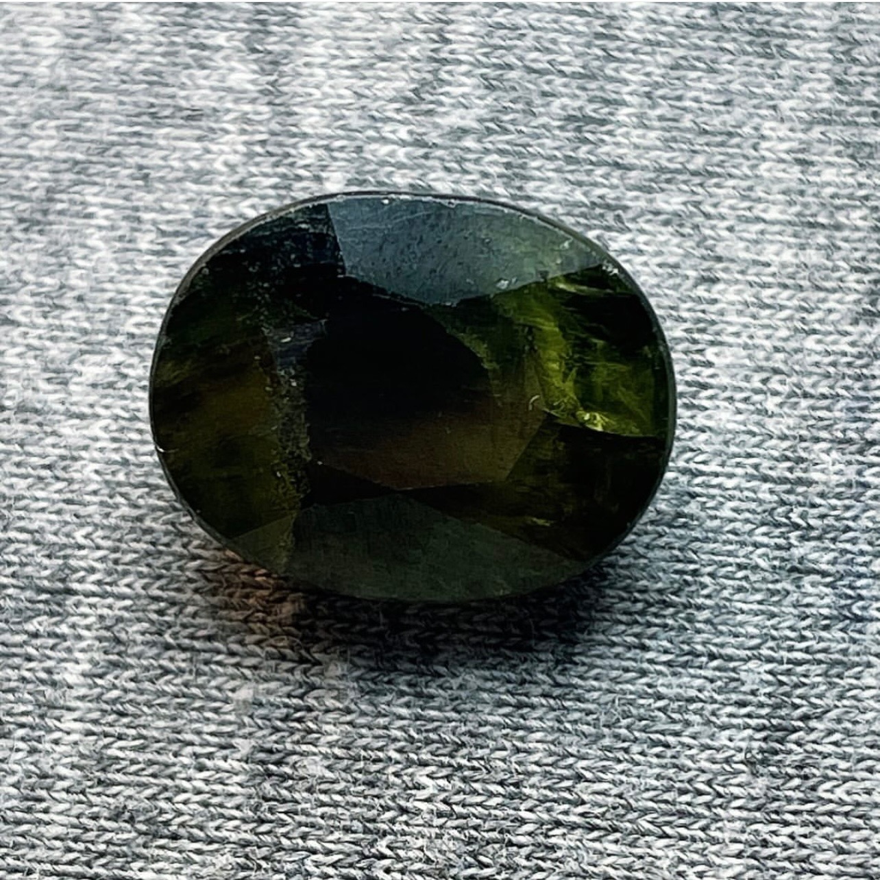 یاقوت سبز افریقایی