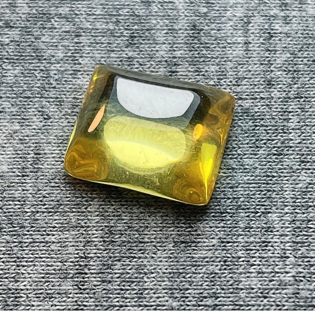 لعل زرد صنعتی درجه یک