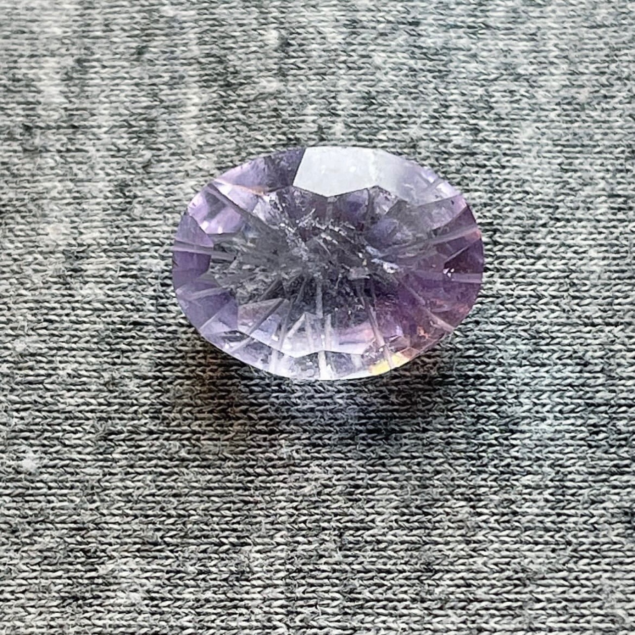 آمیتیست طبیعی آفریقایی