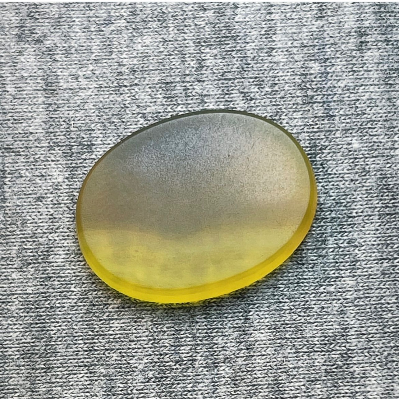 عقیق زرد کهنه کلوخه