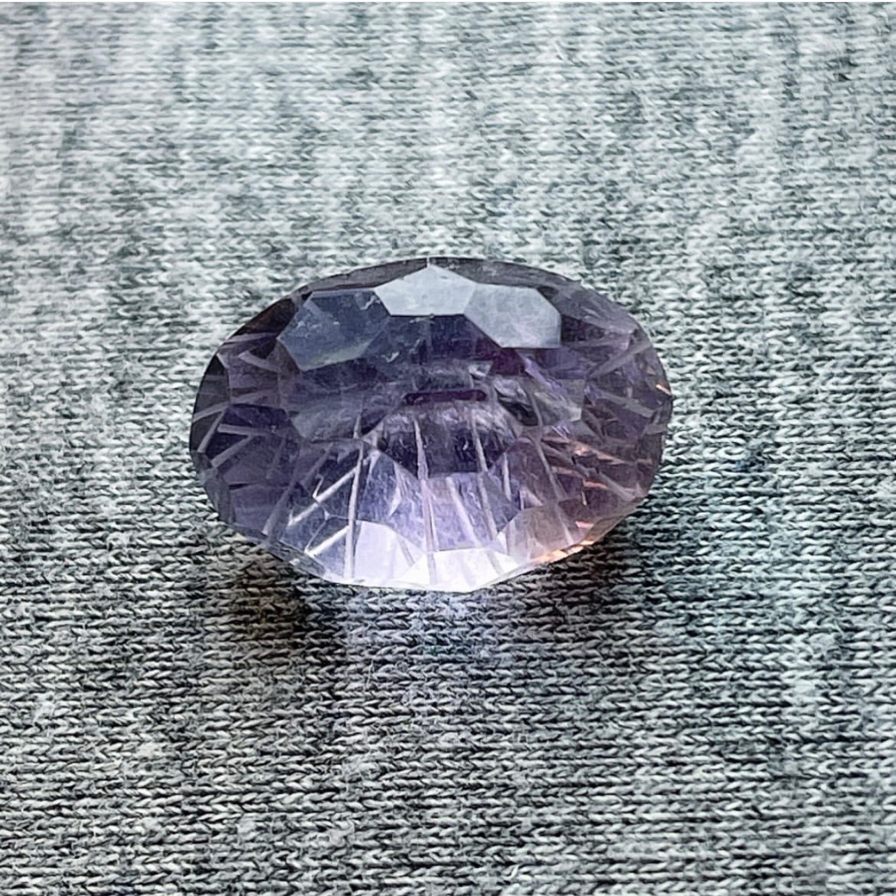 آمیتیست طبیعی آفریقایی