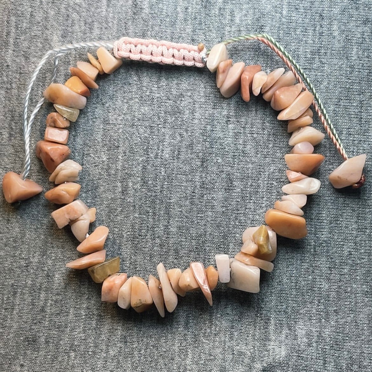 دستبند سنگی عقیق طبیعی