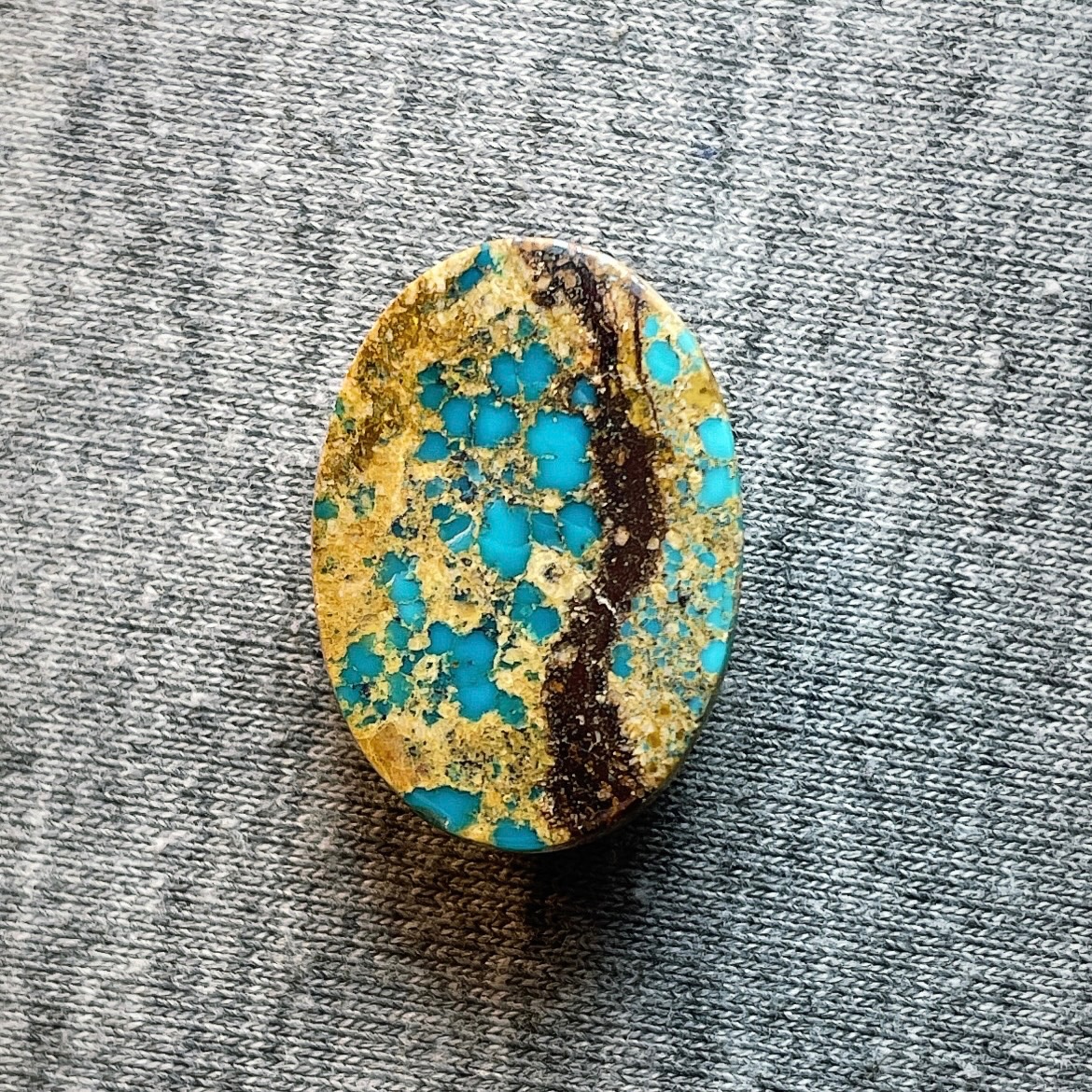 فیروزه نیشابوری رگه طلایی زیبا