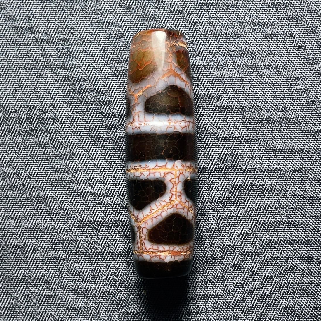 مهره سنگی کلکسیونی