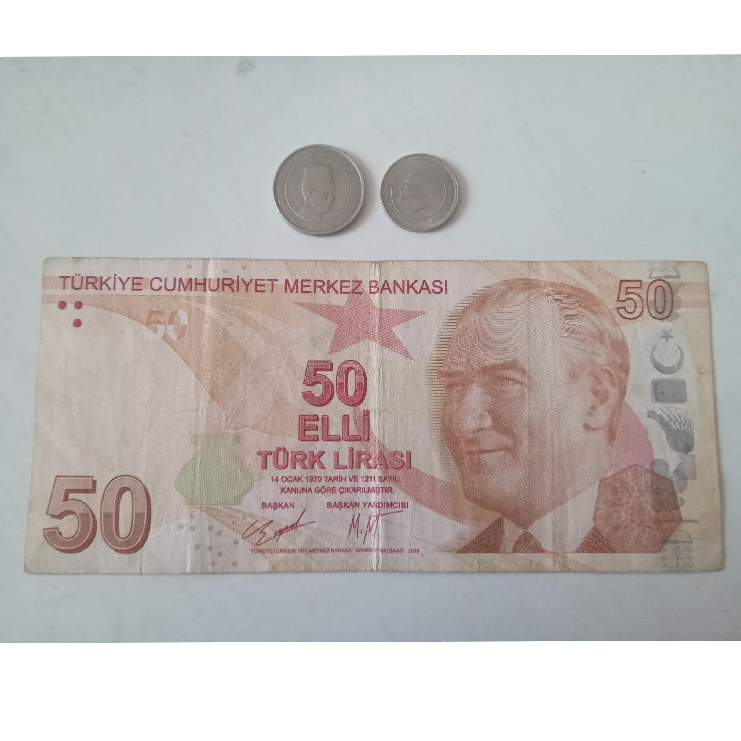 سکه و اسکناس 100 و50 لیر ترکیه(نقره) 2001 و 2002