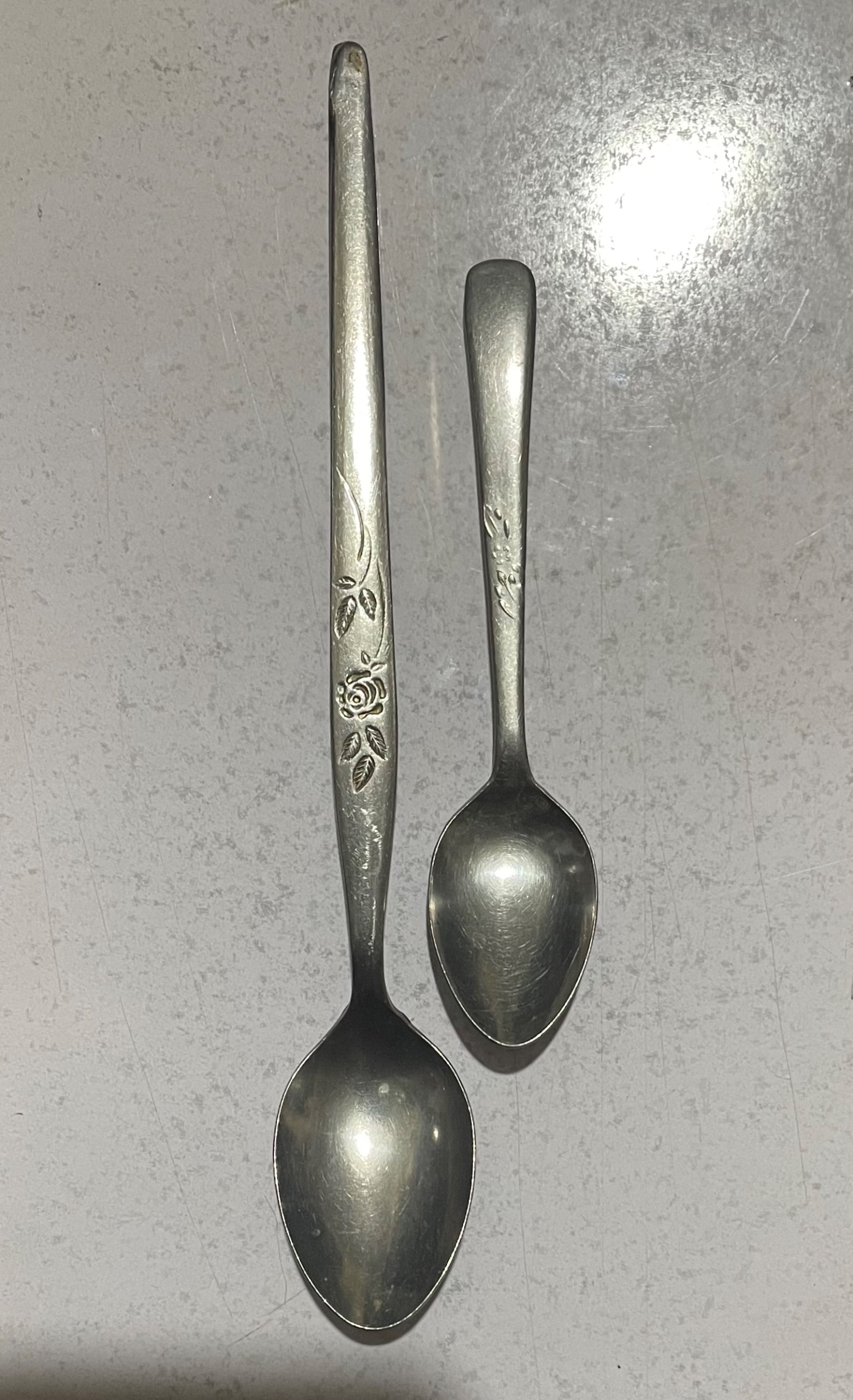 دو عدد قاشق قدیمی کلکسیونی