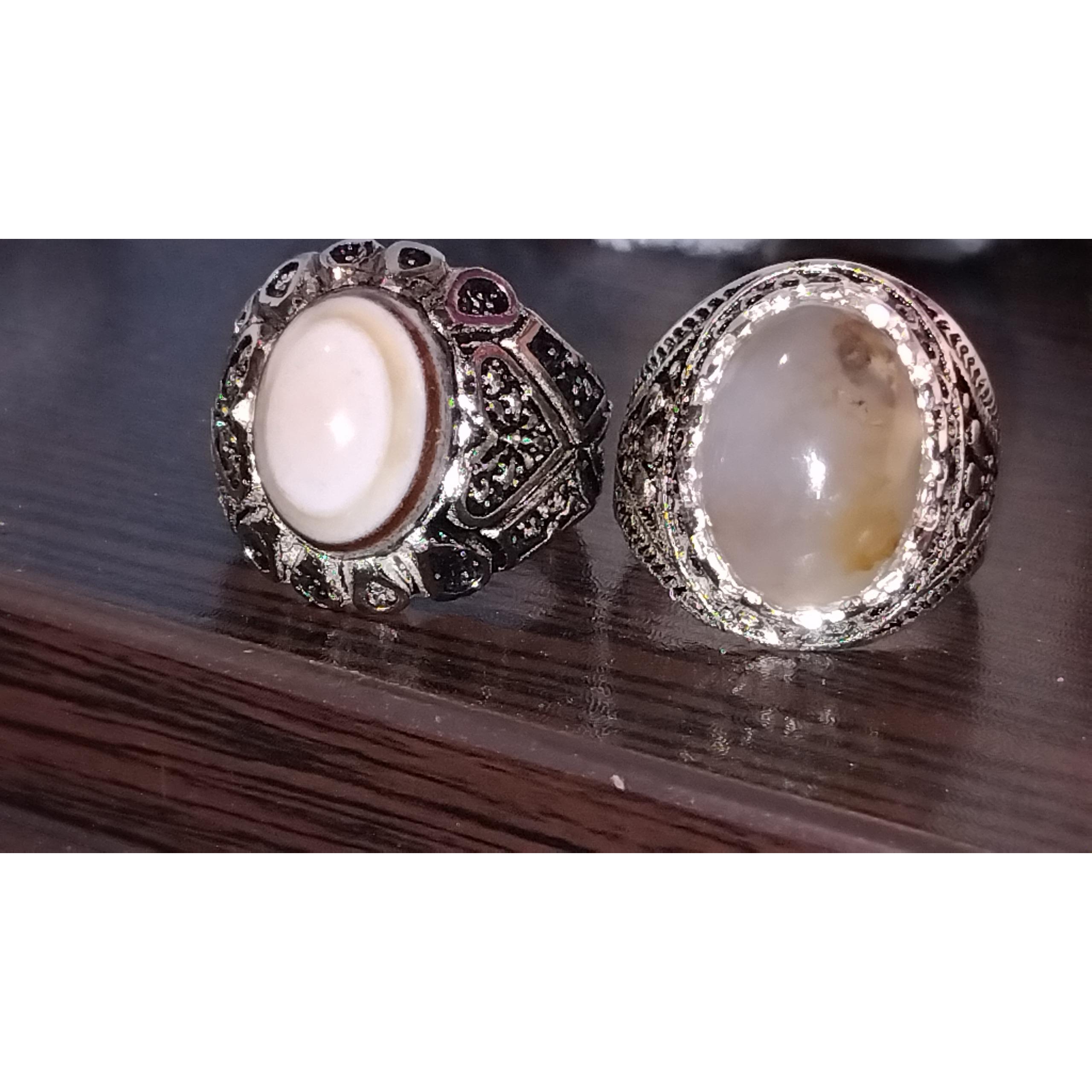 انگشتر سنگ بابا قوری