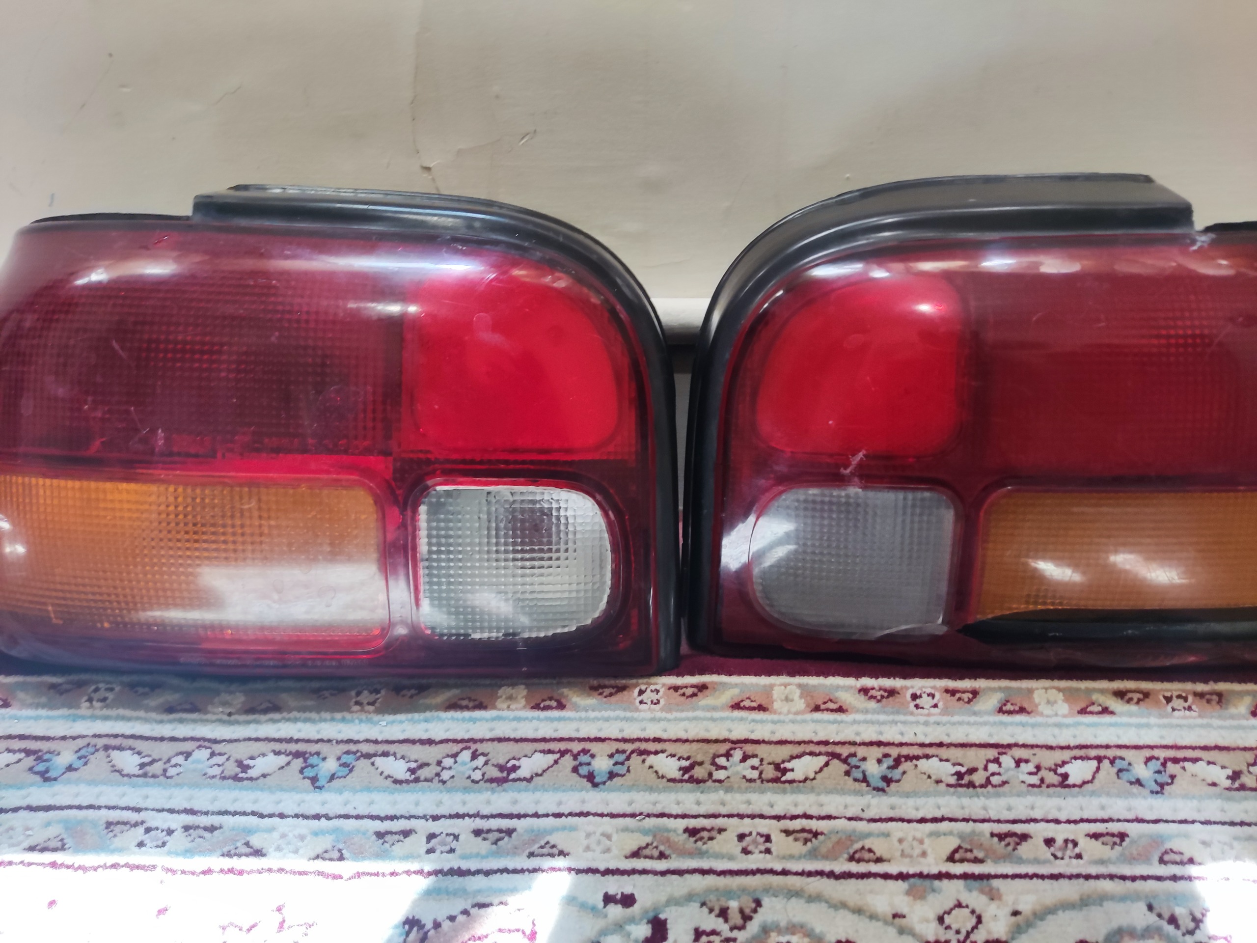 چراغ خطر عقب پراید