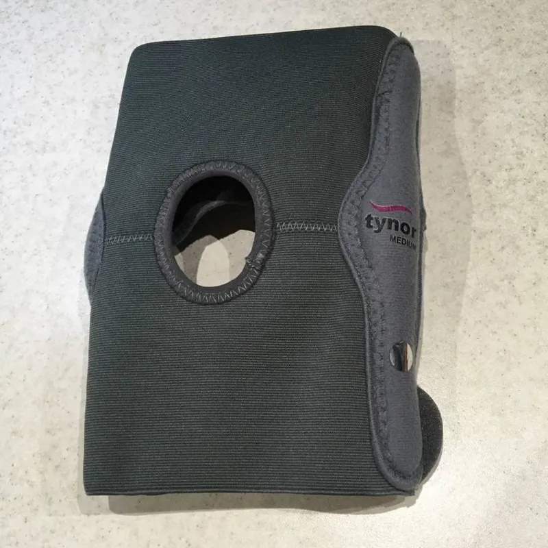 زانو بند تینور مدل D-08