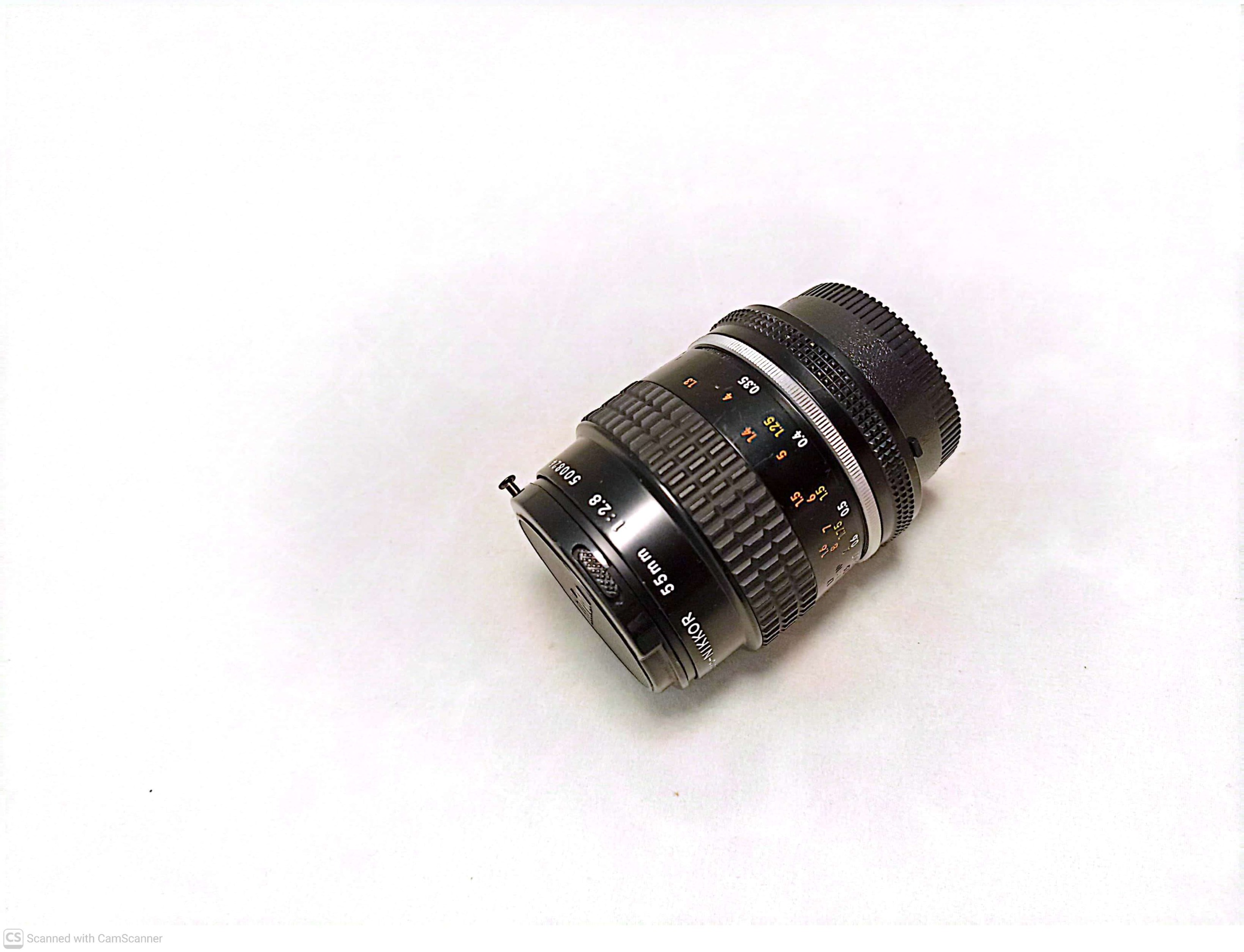 لنز 55 میلیمتری اف2.8 ais nikon