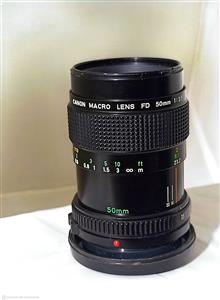 Lens