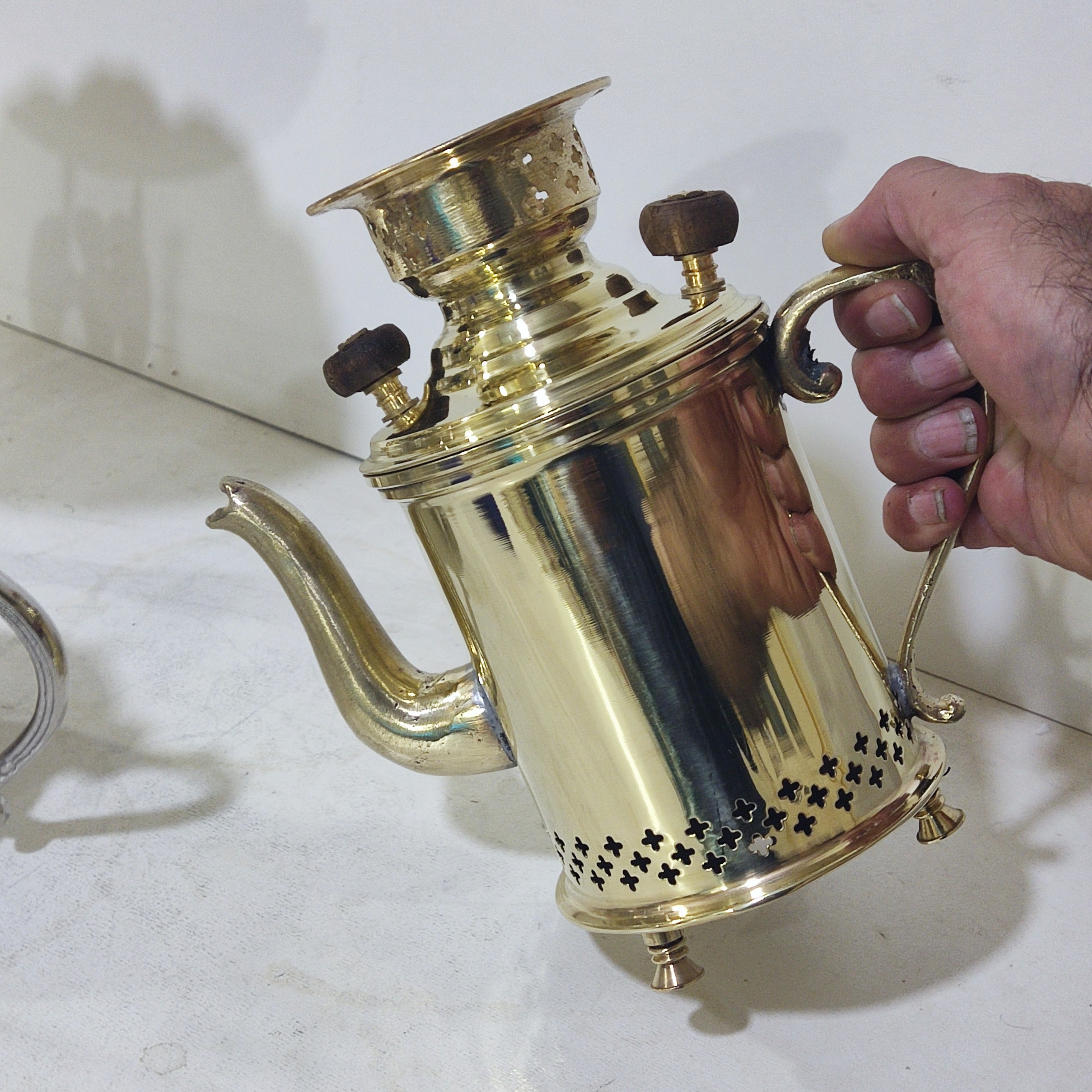 کتری برنجی زغالی معرکه کاربردی وزیبا