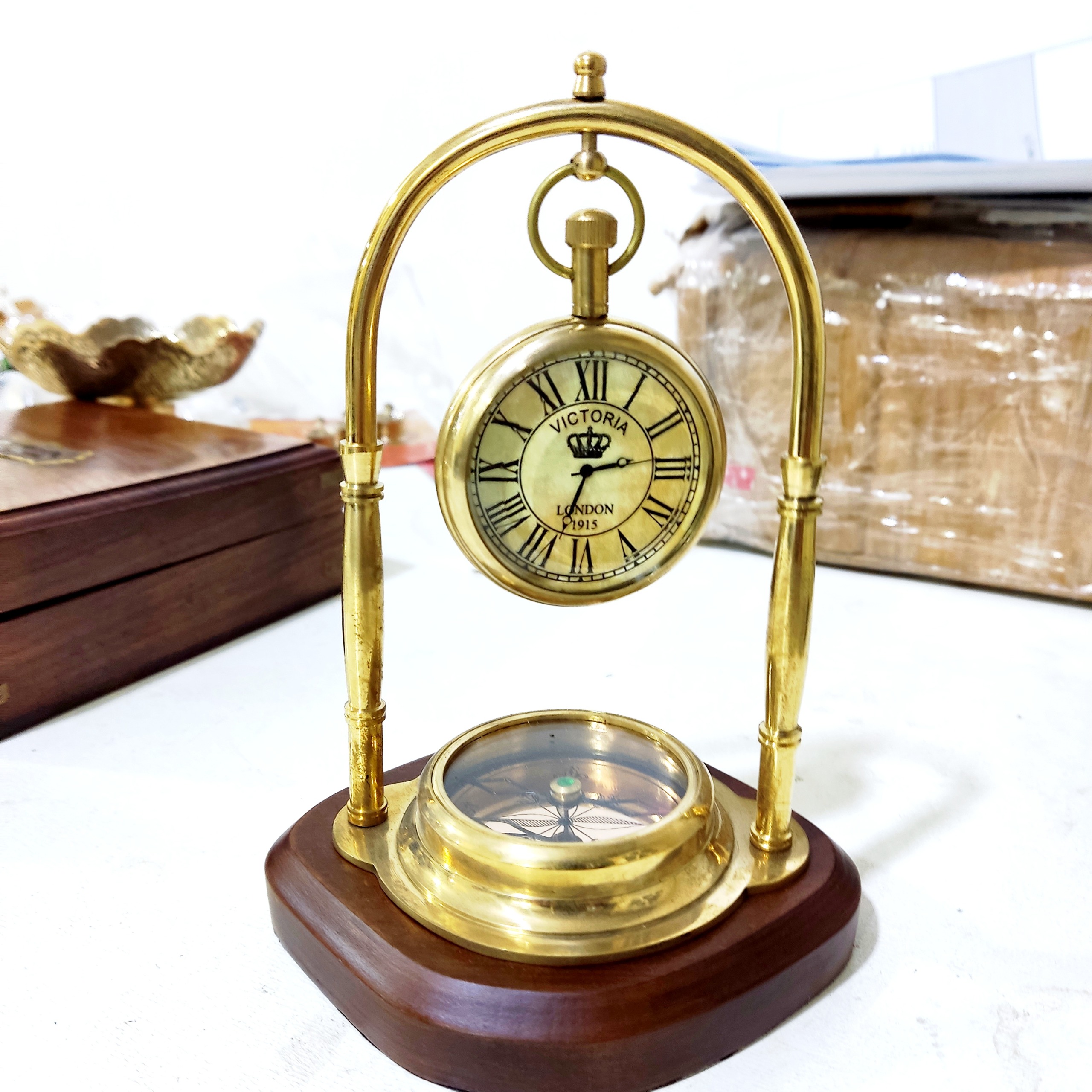 ساعت رومیزی برنجی فطبنمادار ساخت هند ساعت برنزی