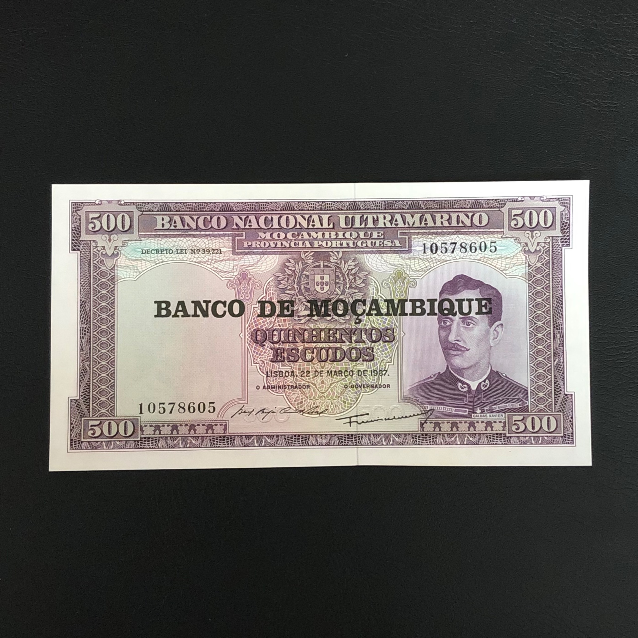 اسکناس تک بانکی 500 اسکودو موزامبیک شماره متفاوت
