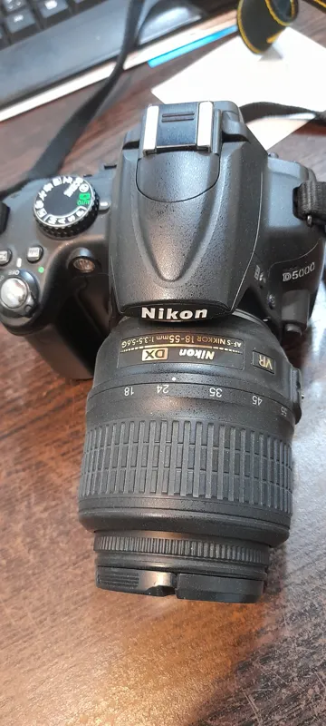 دوربین حرفه ای نیکون