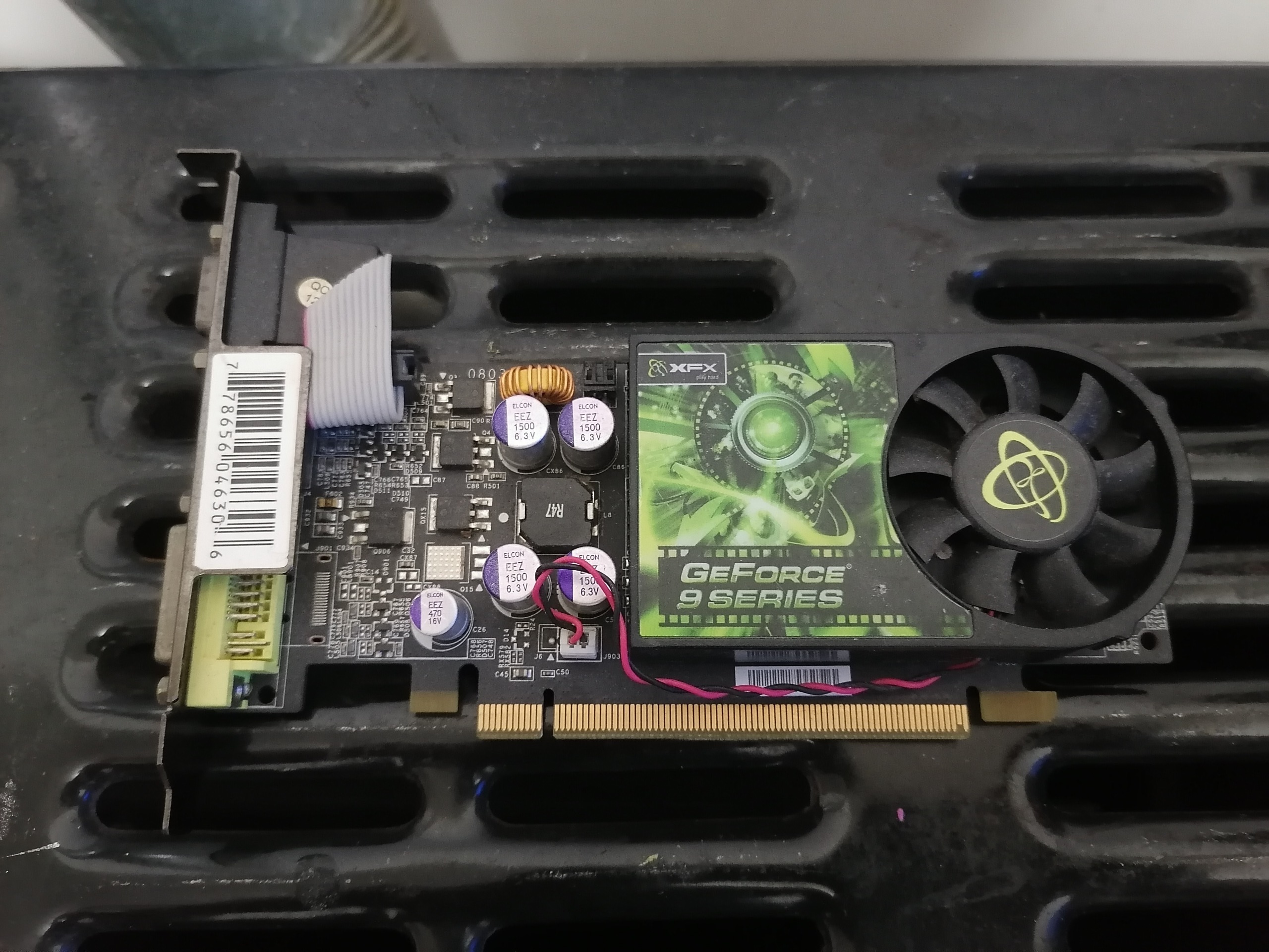 GeForce 9400 1gig