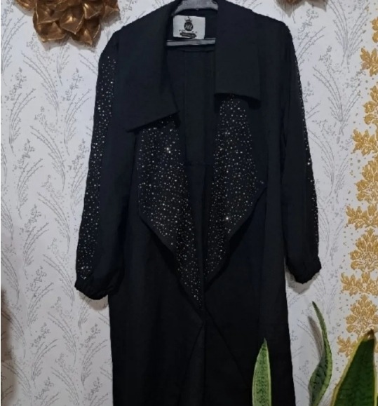 مانتوی شیک نگین کاری