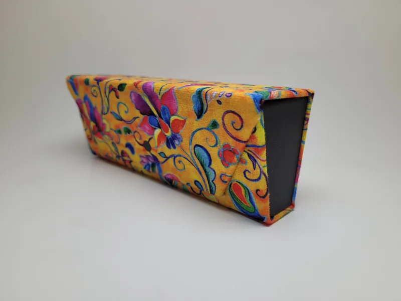 قاب عینک آفتابی