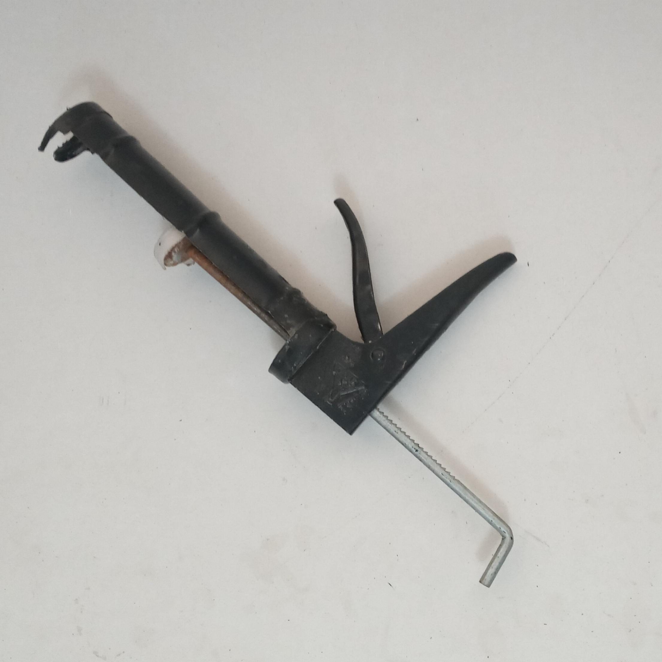 تفنگی چسب سیلیکون