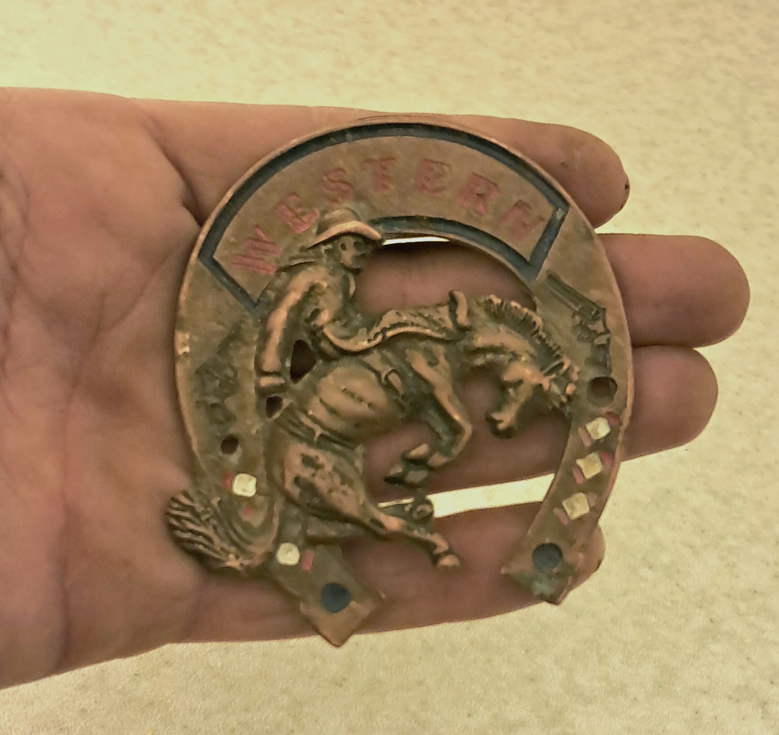 ارم وسترن هاوس برنجی