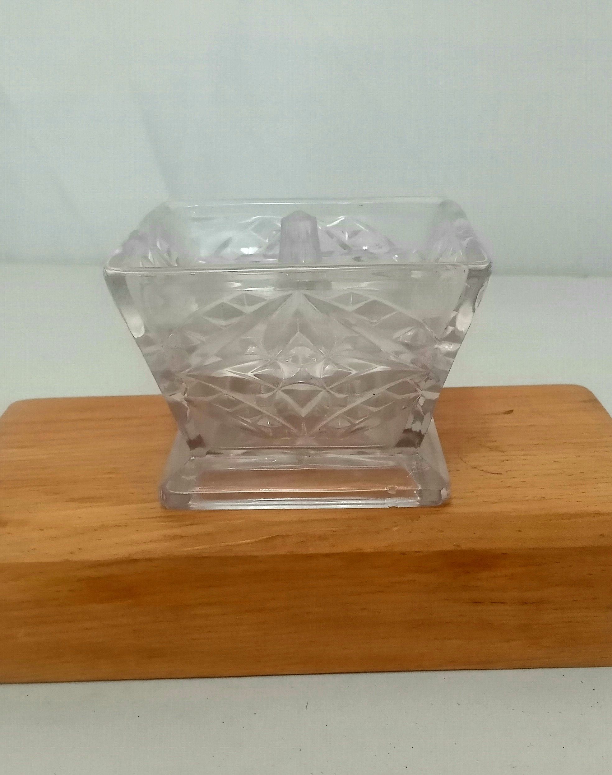 ظرف کریستال زیبا