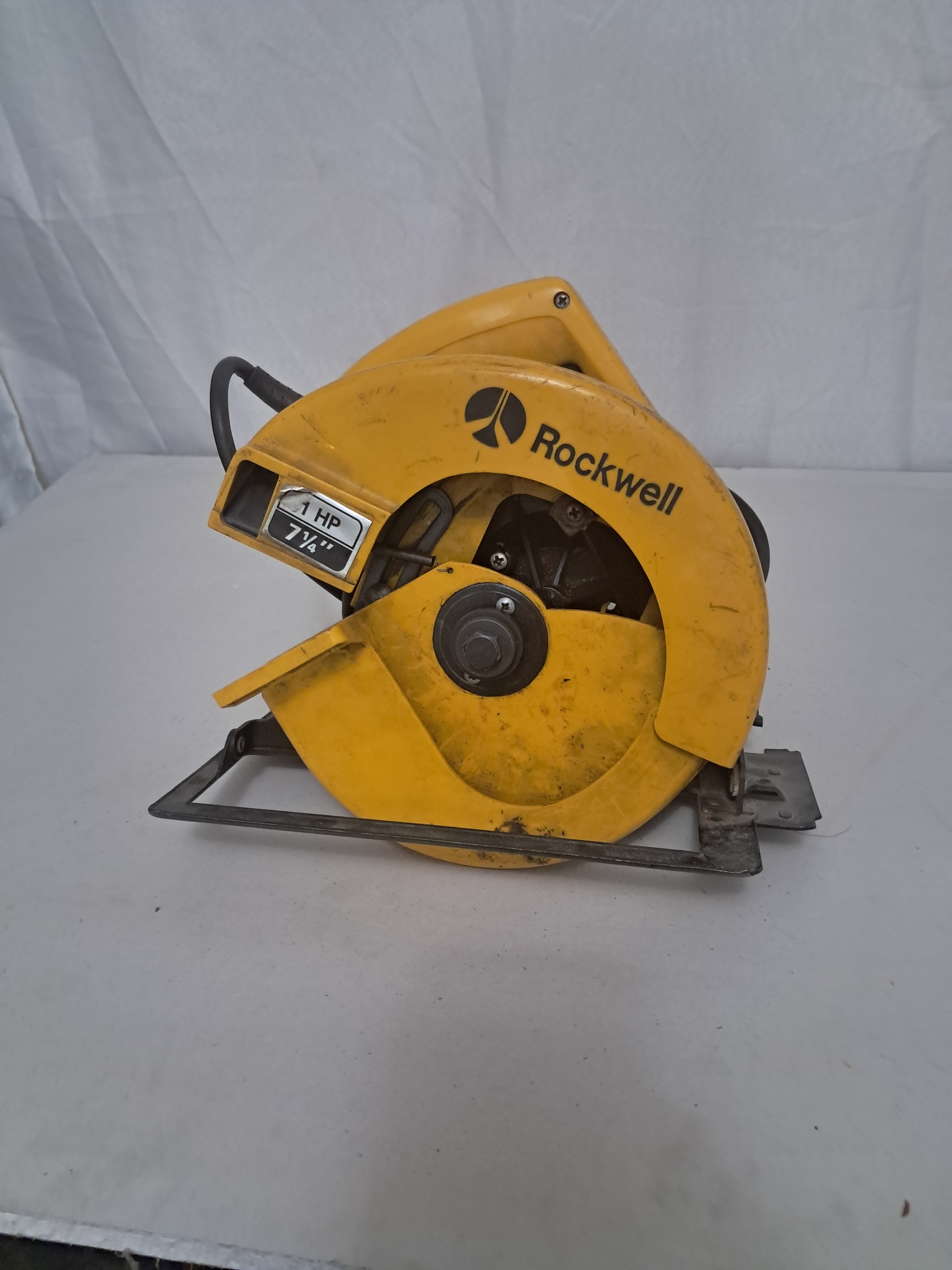 اره دیسکی امریکایی تبار راک ول