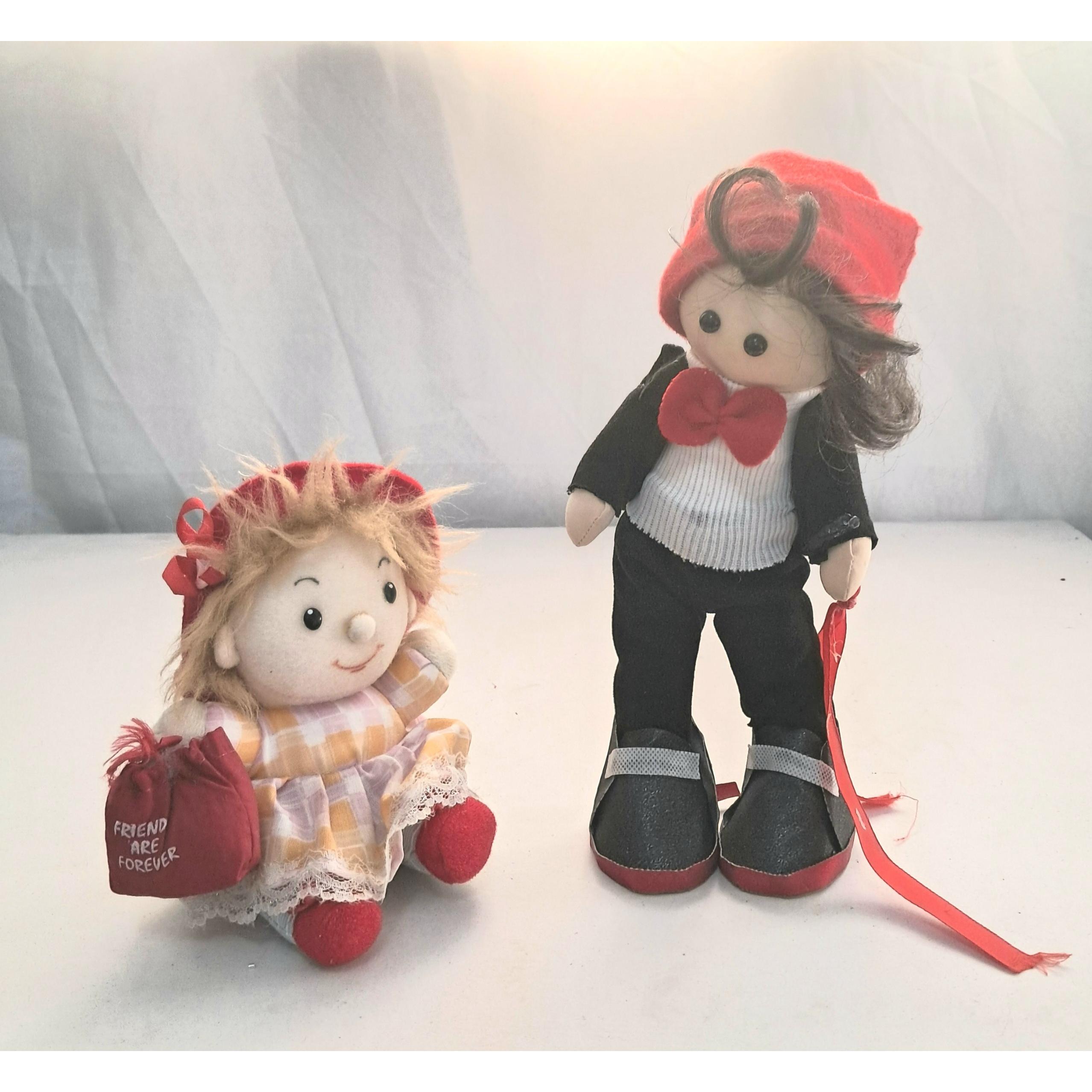 دوعروسک جڌاب وزیبا