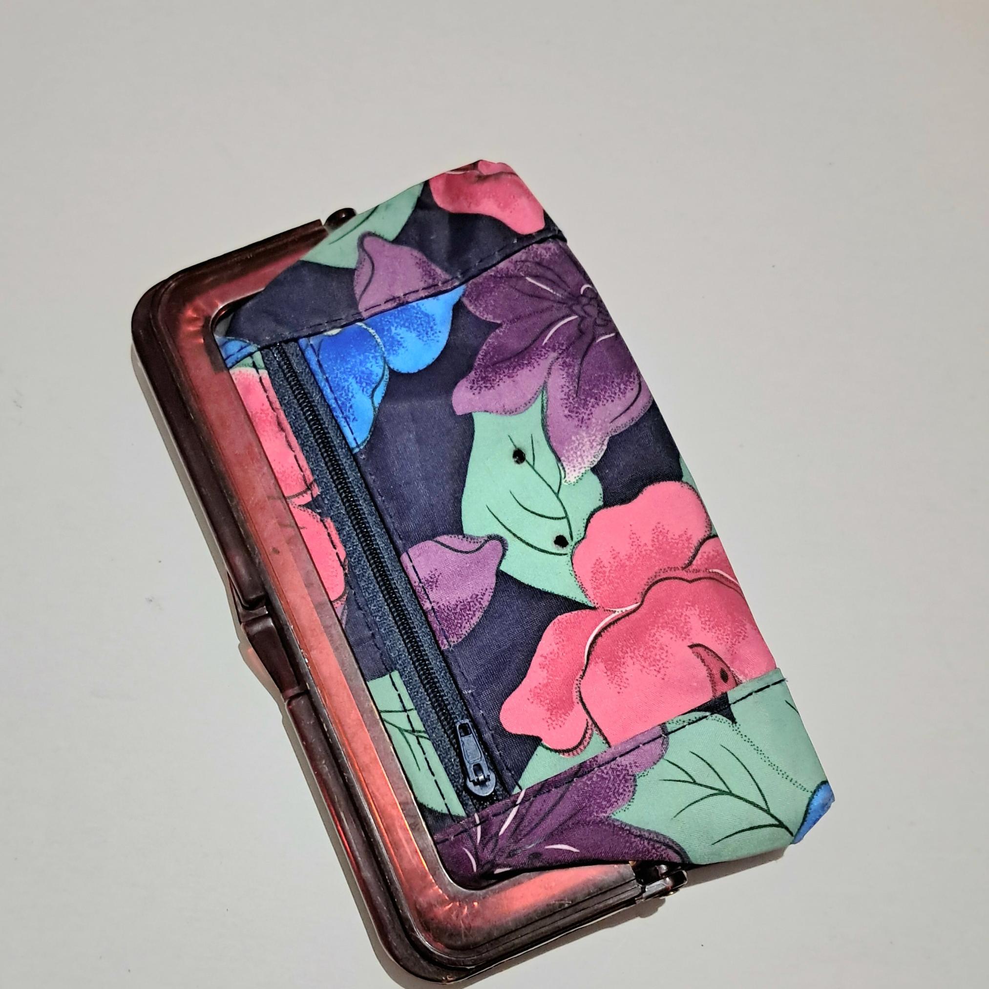 کیف پول کمیاب زنانه