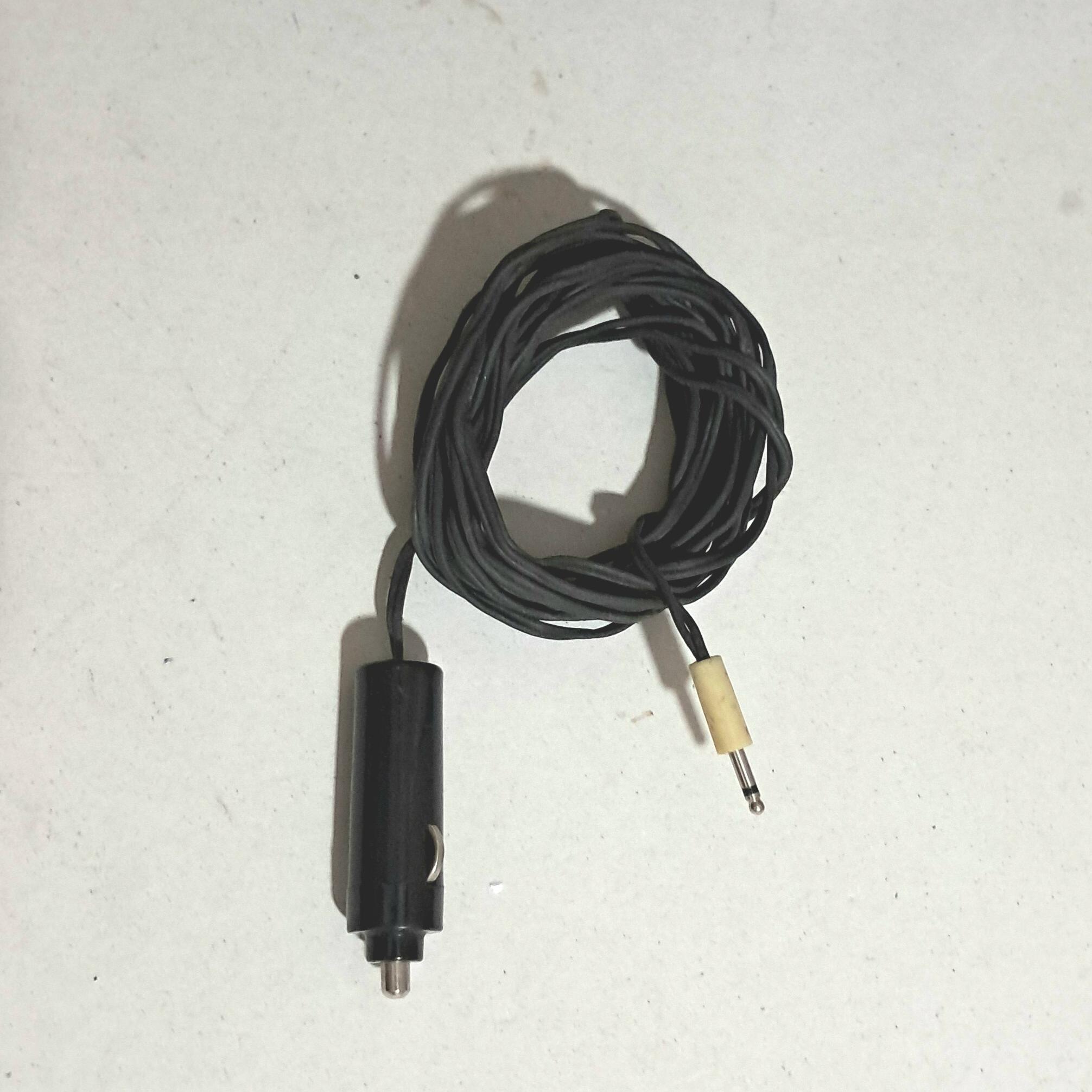 فندکی فوق بلند خودرو