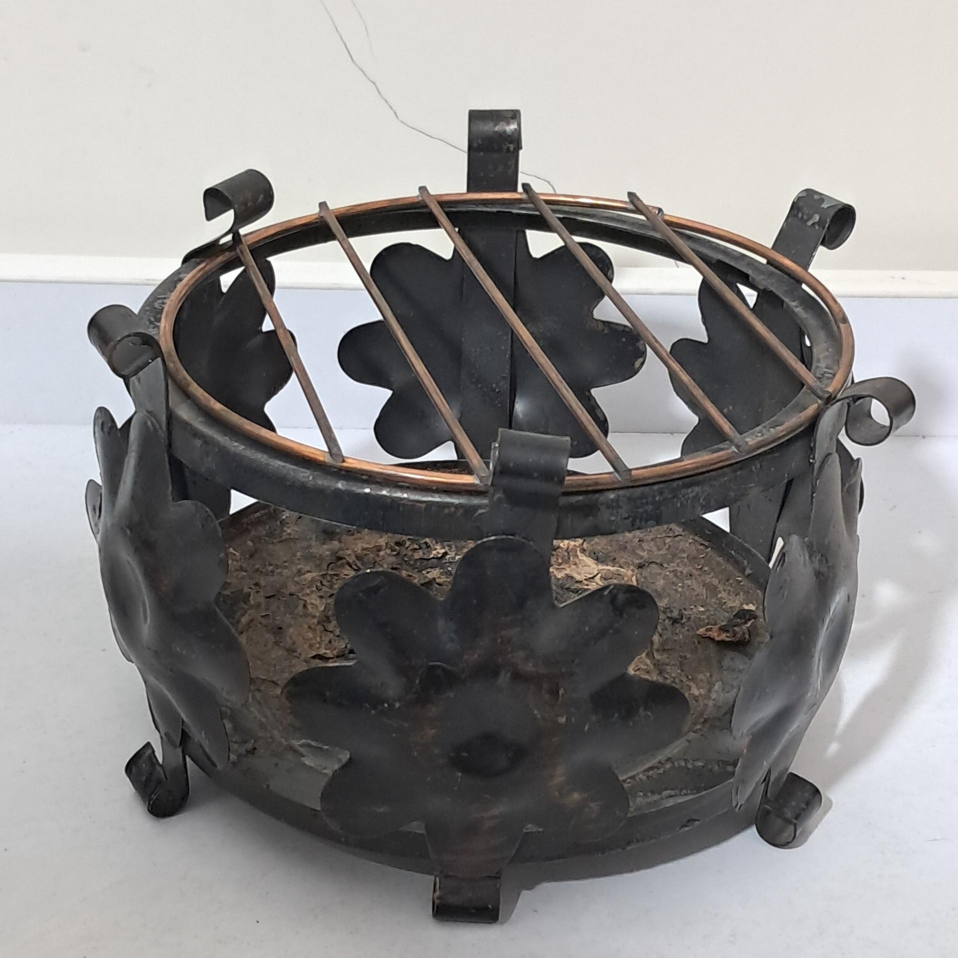 کرمکن زغالی قدیمی زیبا