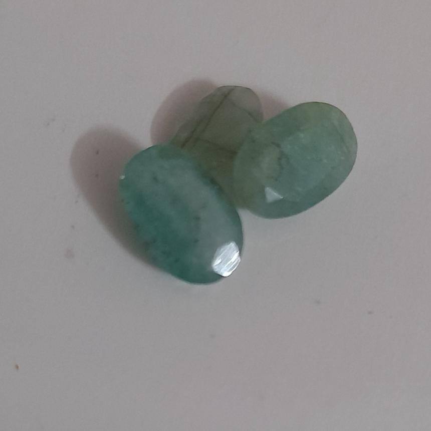 3عدد زمرد طبیعی 4.5 قیراط