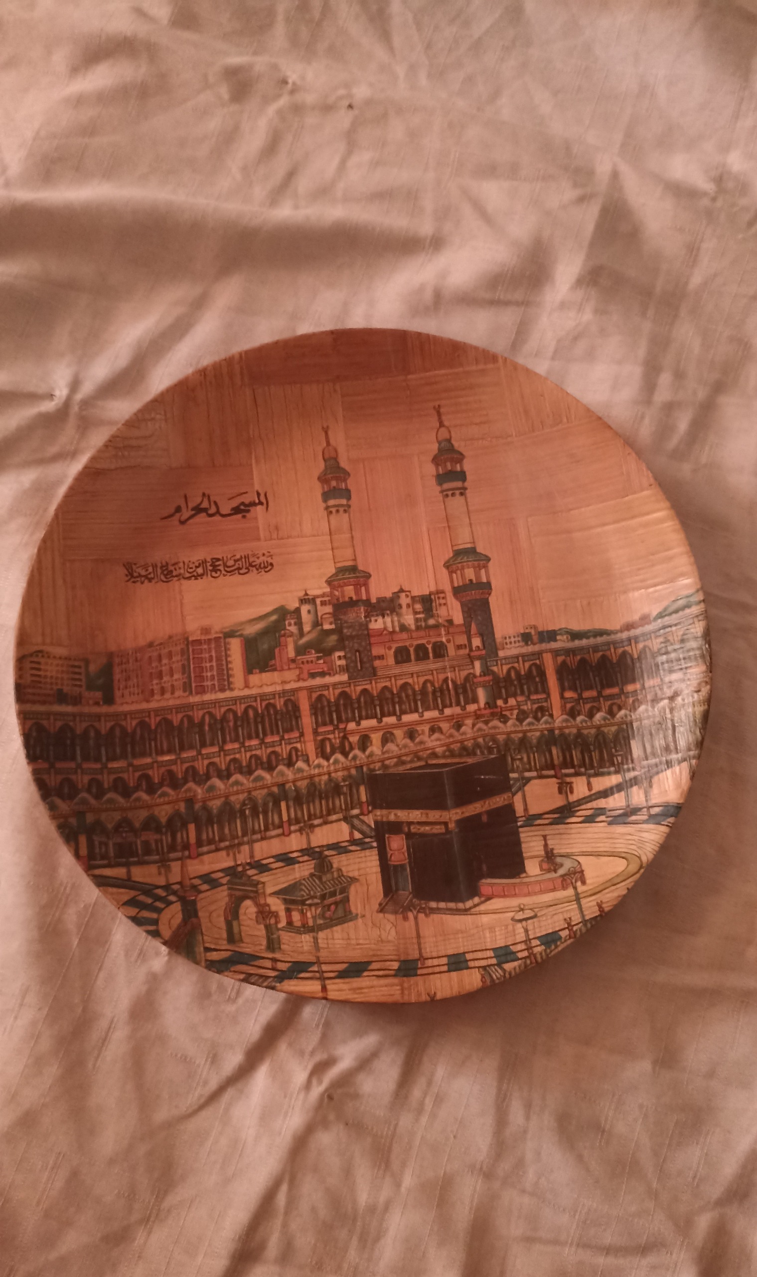 دیوارکوب چوبی سبک