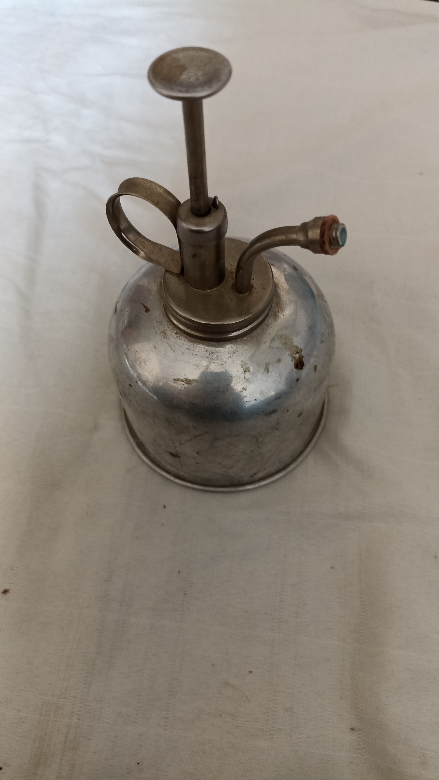 روغن دان قدیمی