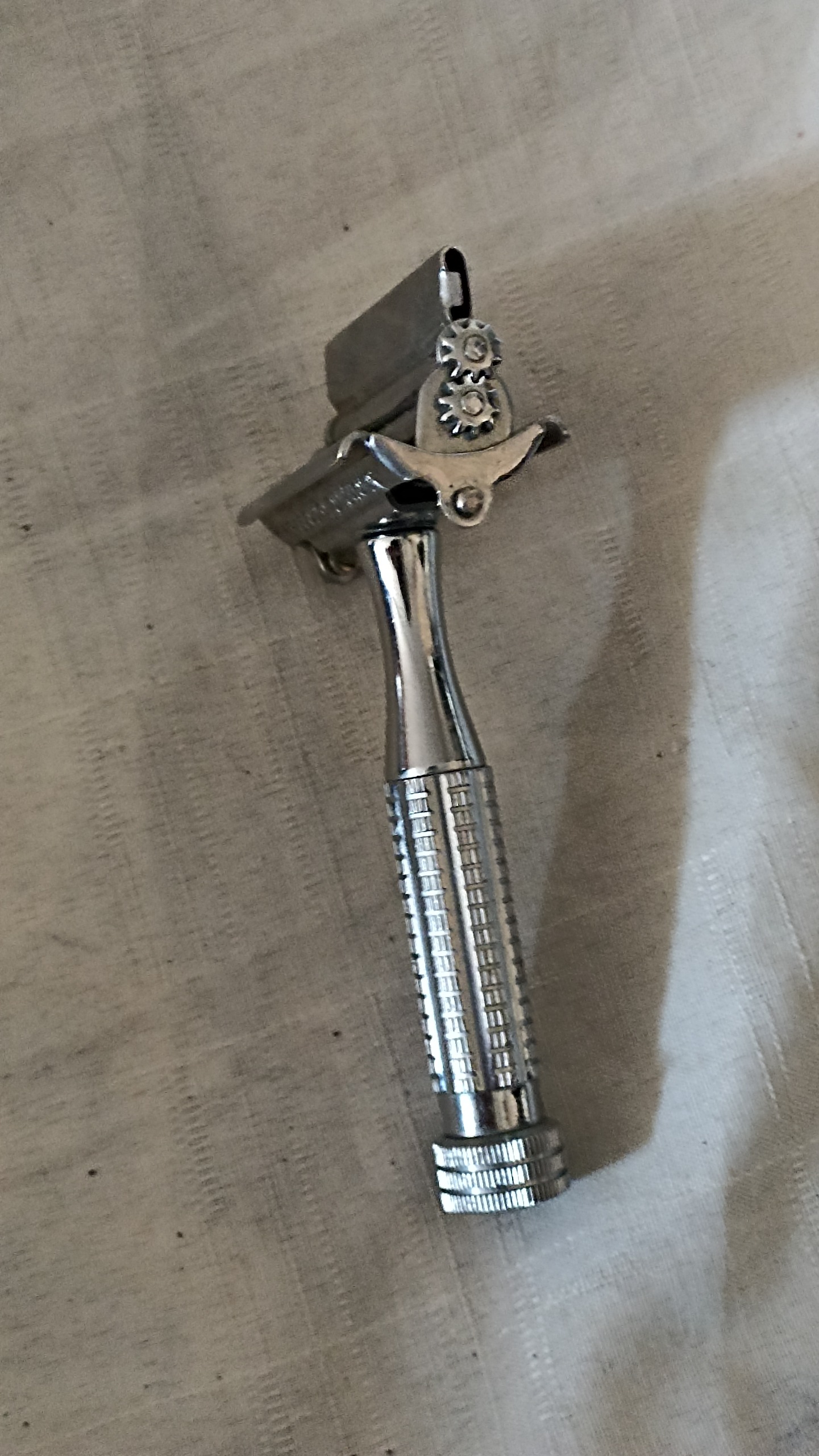 ریش تراش دستی انگلیسی