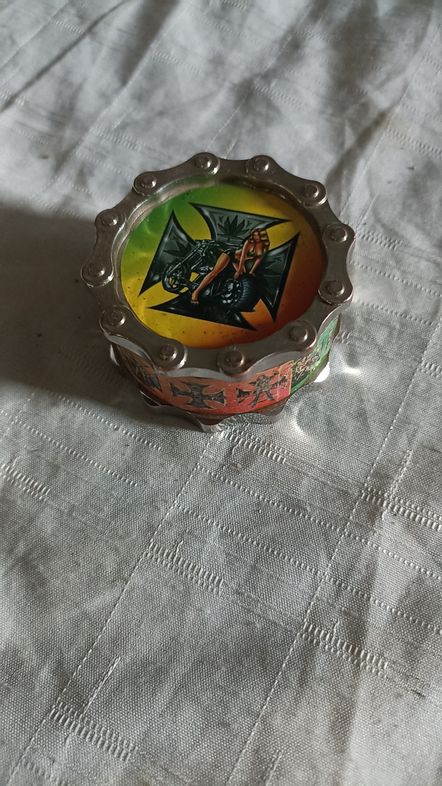 آسیب دستی قدیمی