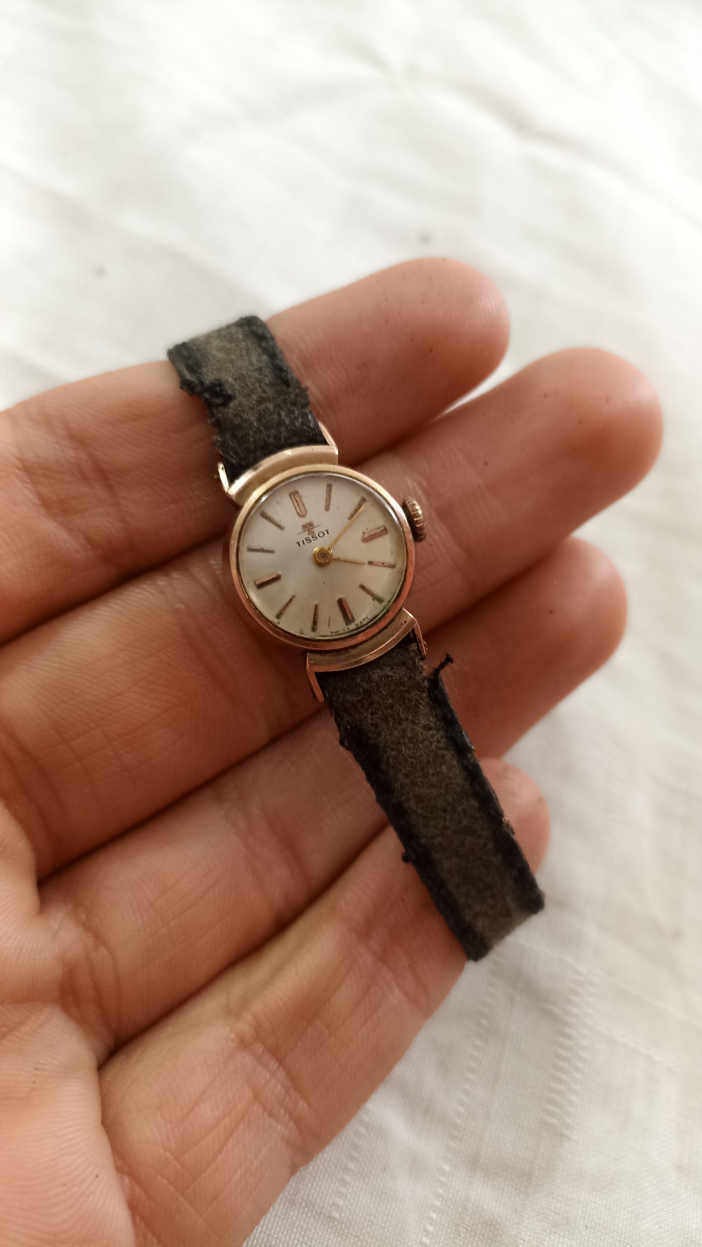 ساعت تیسوت کوکی میکرون دار اصل سوئیس قدیمی