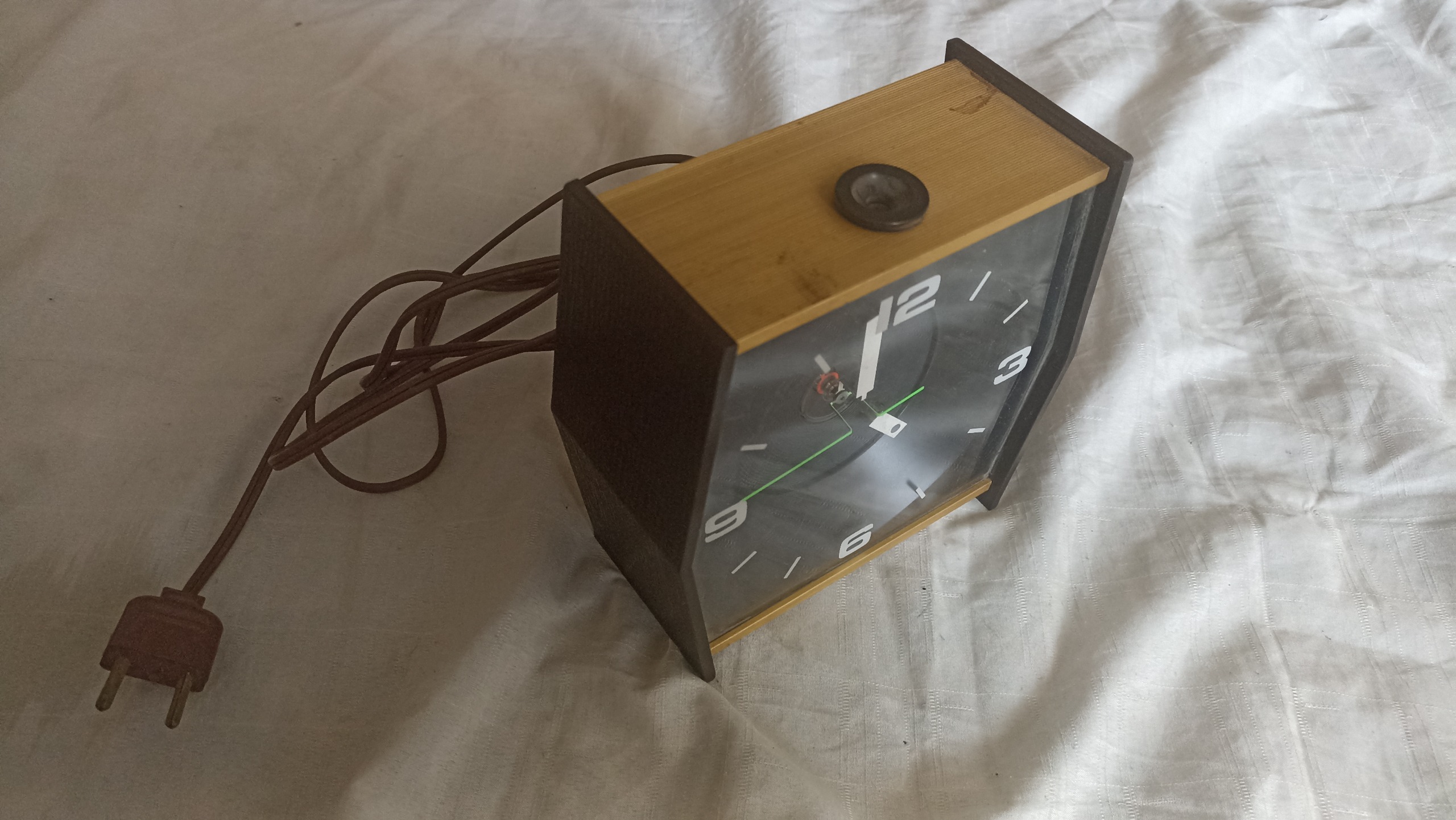 ساعت برقی آمریکایی سالم کلکسیونی