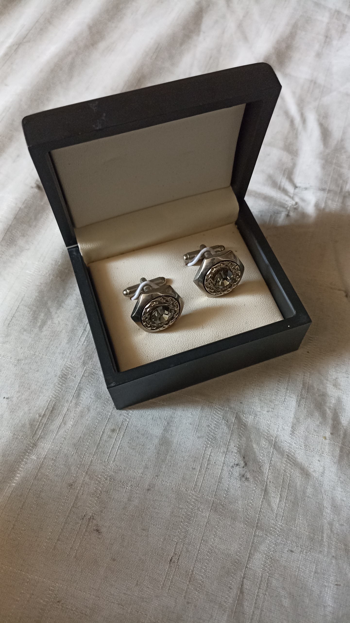 دکمه های سردست قدیمی 450