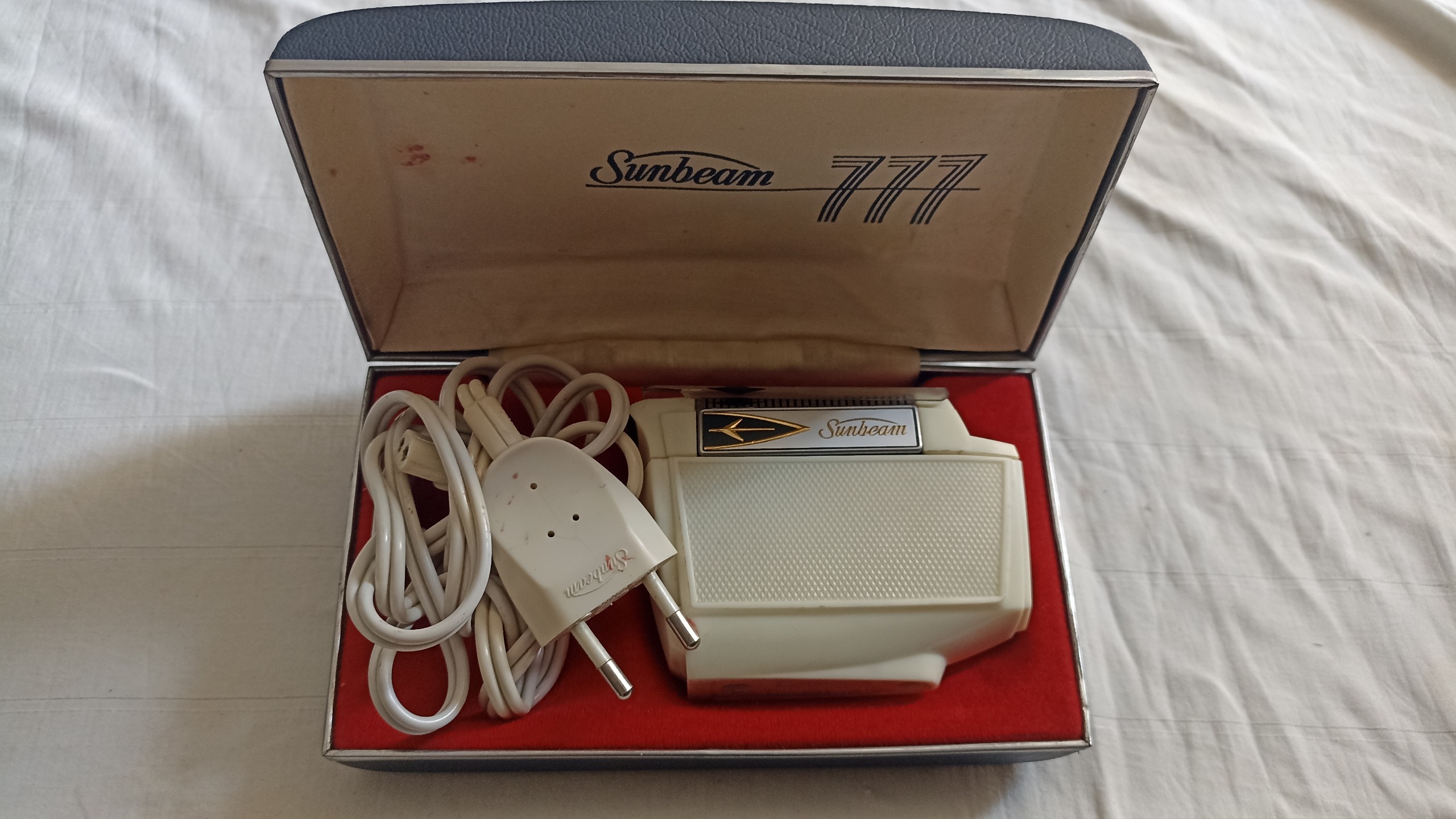 ماشین ریشتراشی عتیقه اصلی Sunbeam