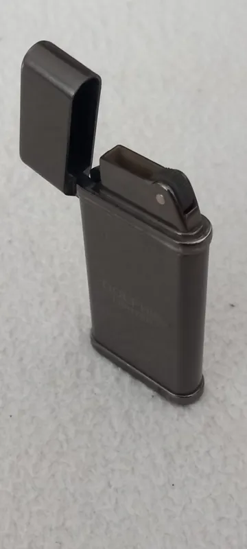 فندک قدیمی گازی