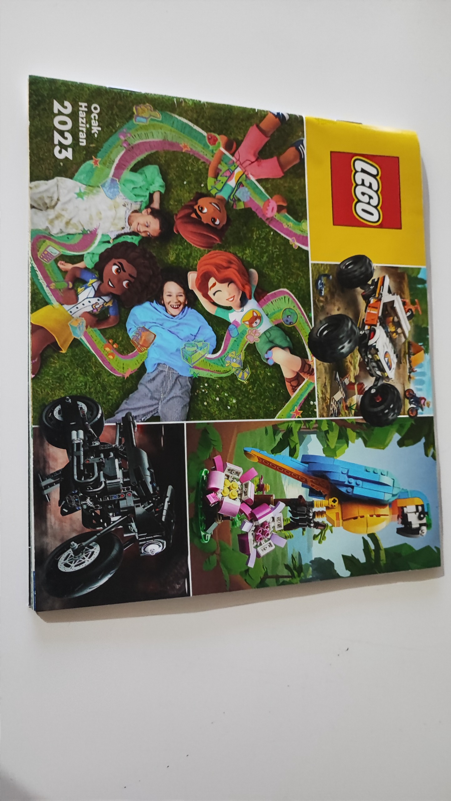 دفترچه و مجله اورجینال محصولات لگو lego