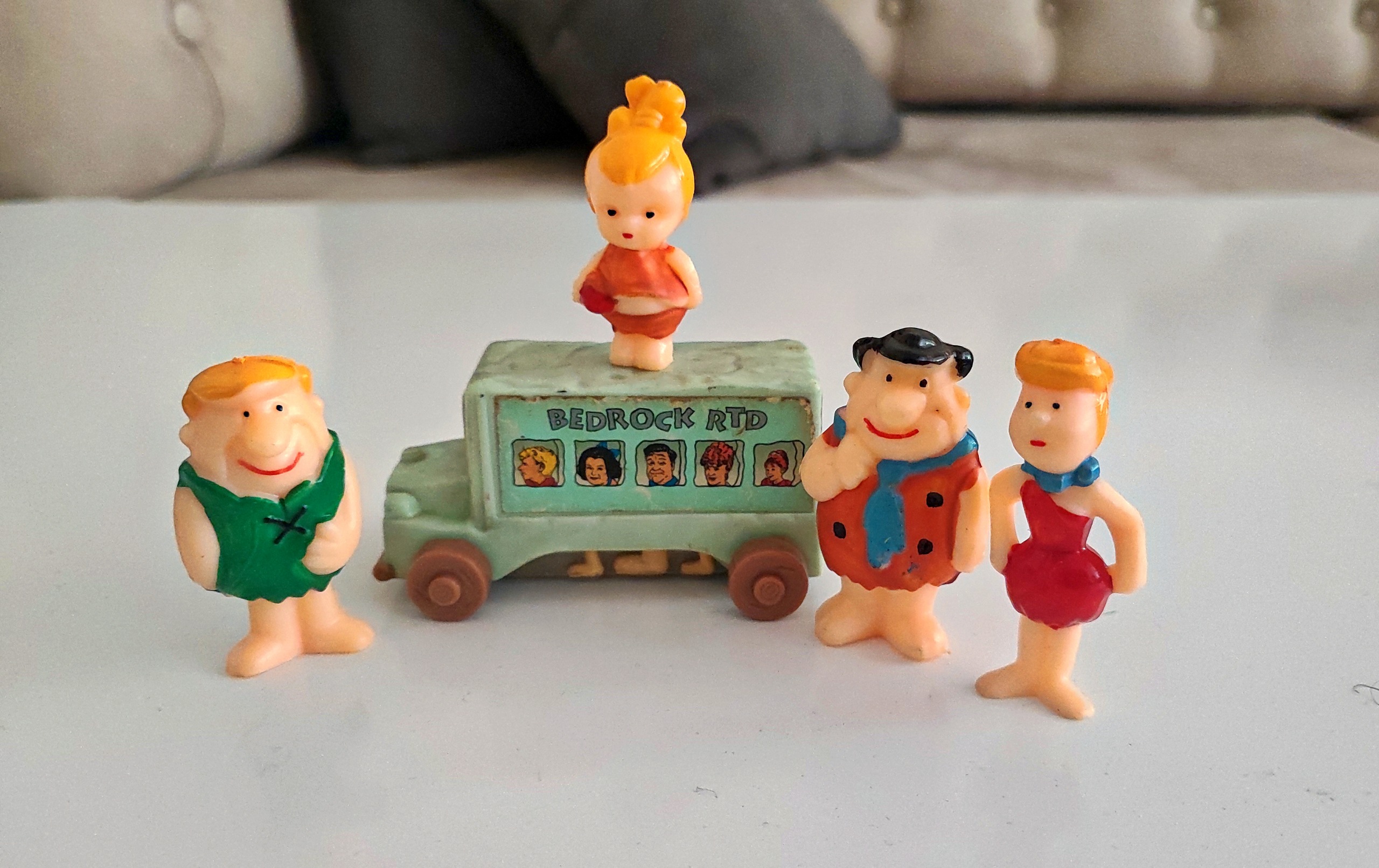 ست فیگور قدیمی عصر حجر flintstone